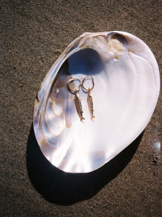 Anchovy Earrings - Gold