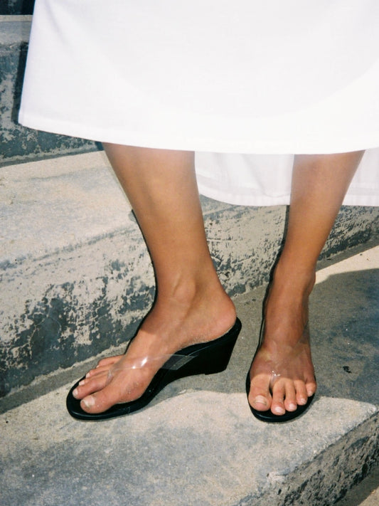 Ramona Wedge Thong - Jet/Clear