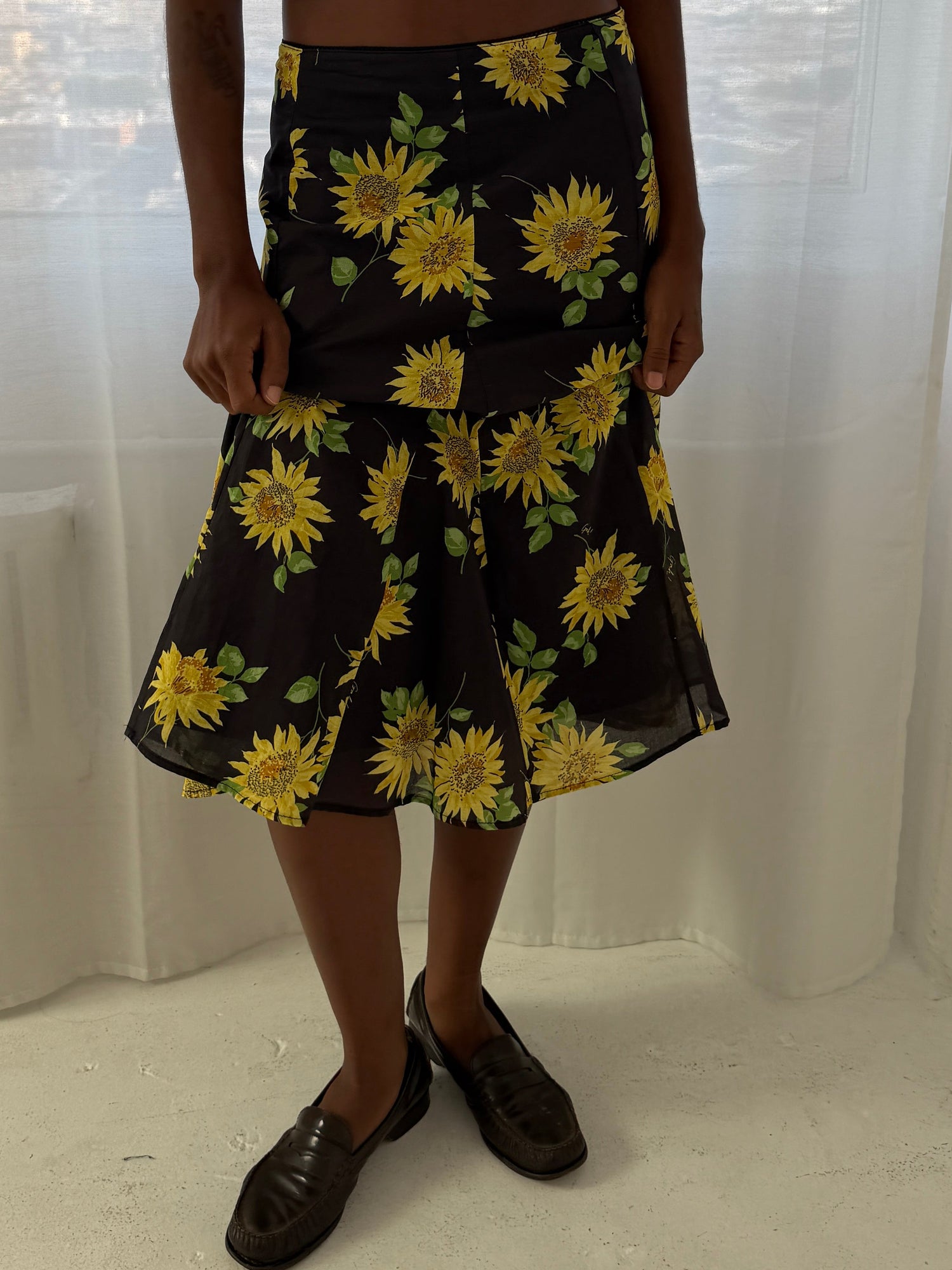 Amora Skirt - Golden Flower