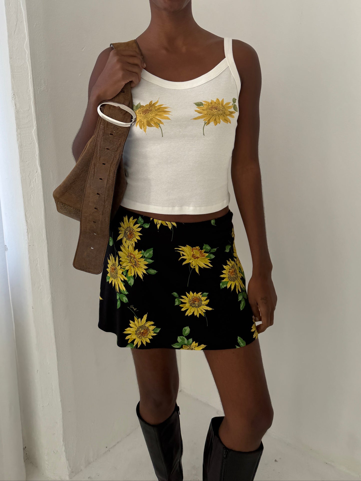 Darcy Skort - Midnight Sunflower
