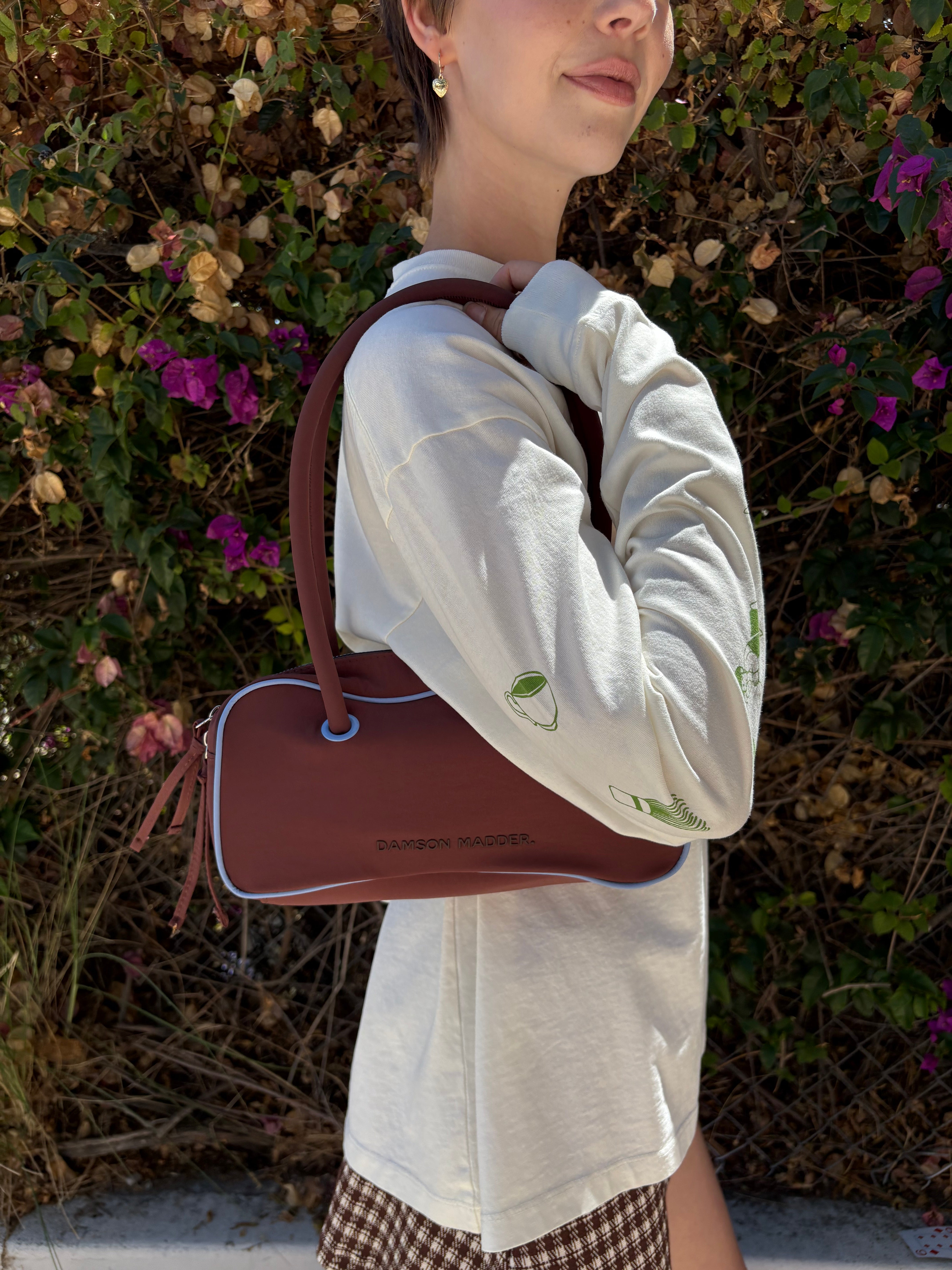 Benny Bowler Bag - Chocolate & Blue – Lisa Says Gah