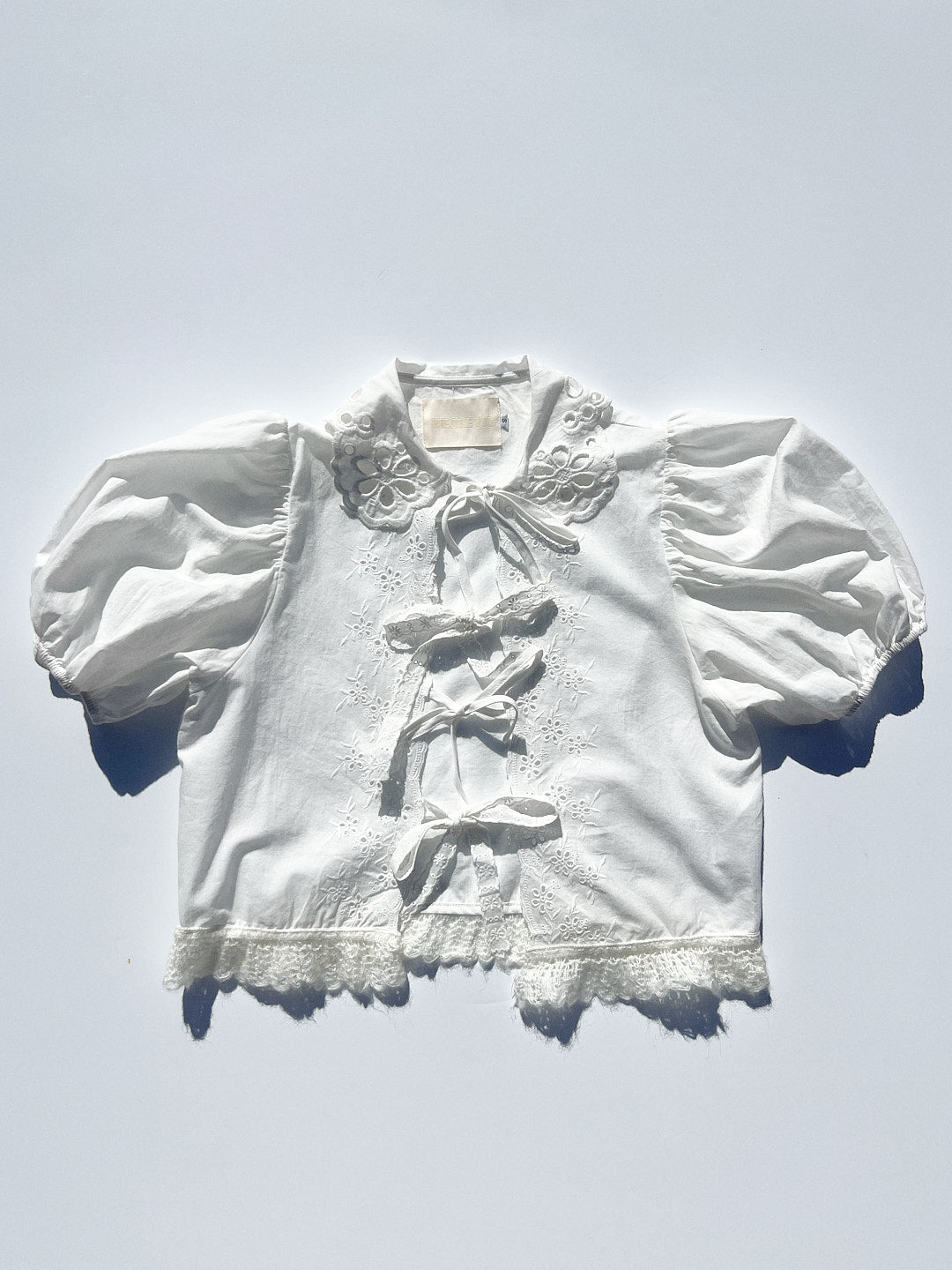 Goat Eyelet Blouse - White – Lisa Says Gah