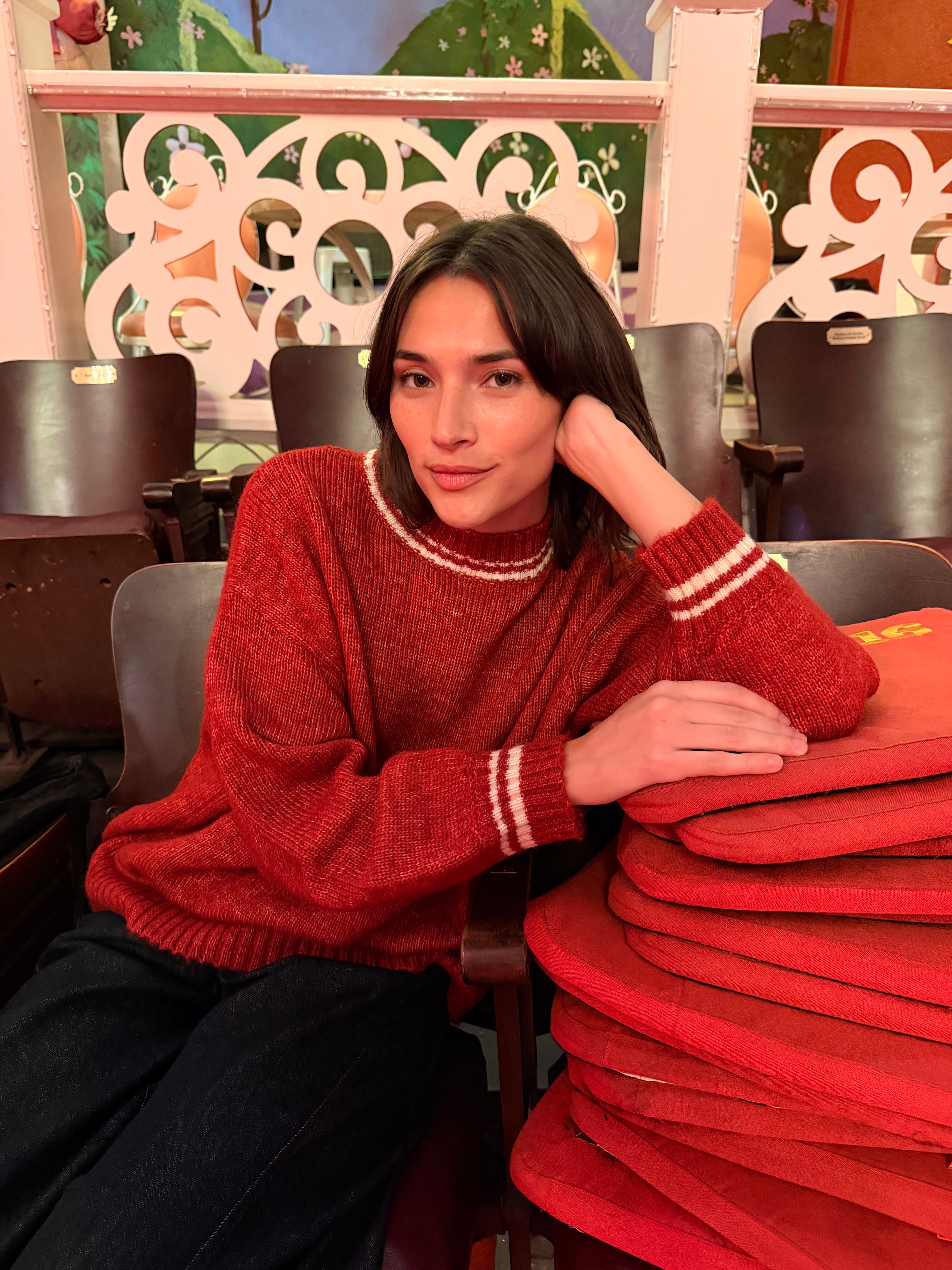 Shani Sweater - Cherry – Lisa Says Gah