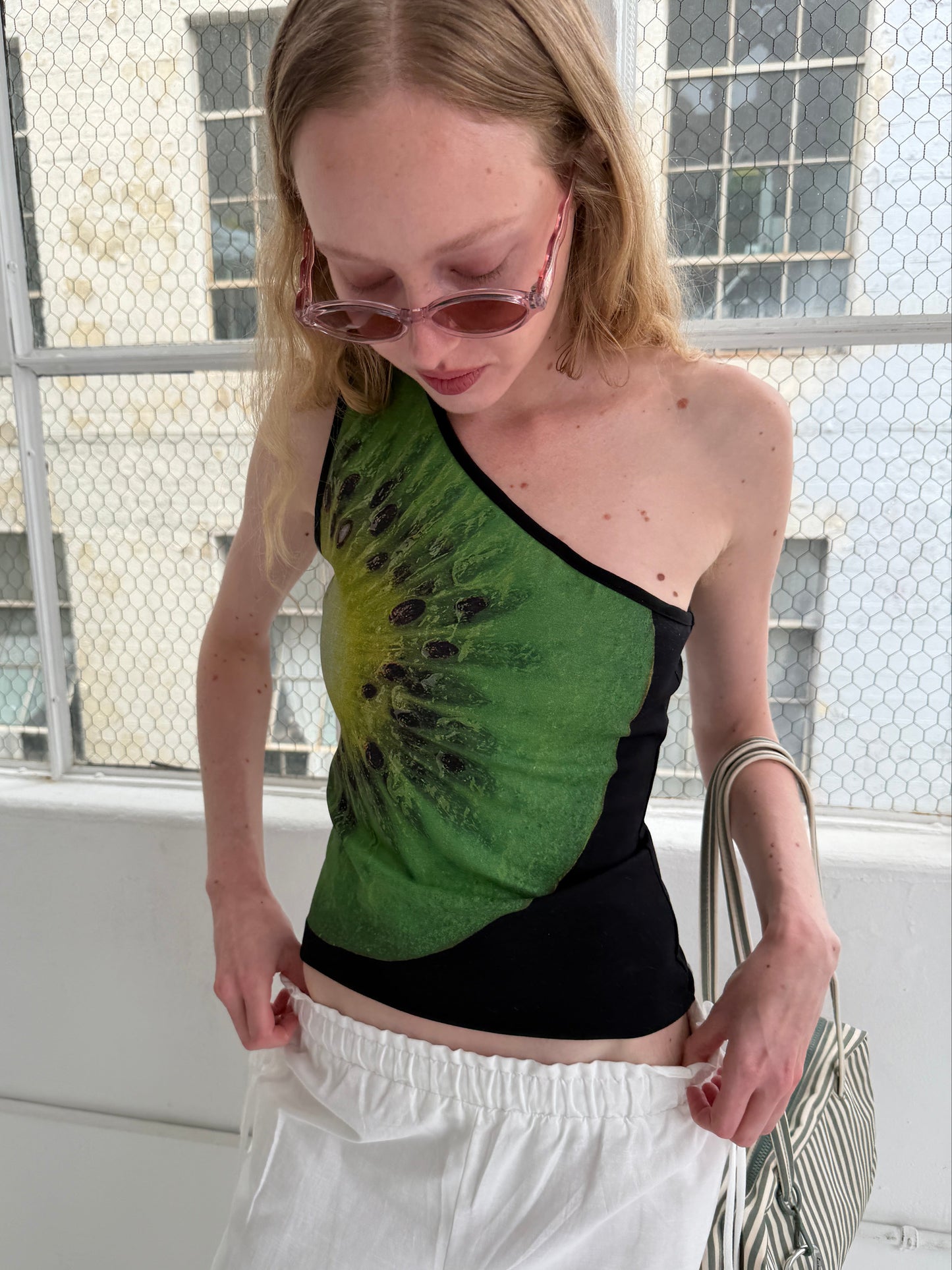 Fruit Slice One Shoulder - Kiwi