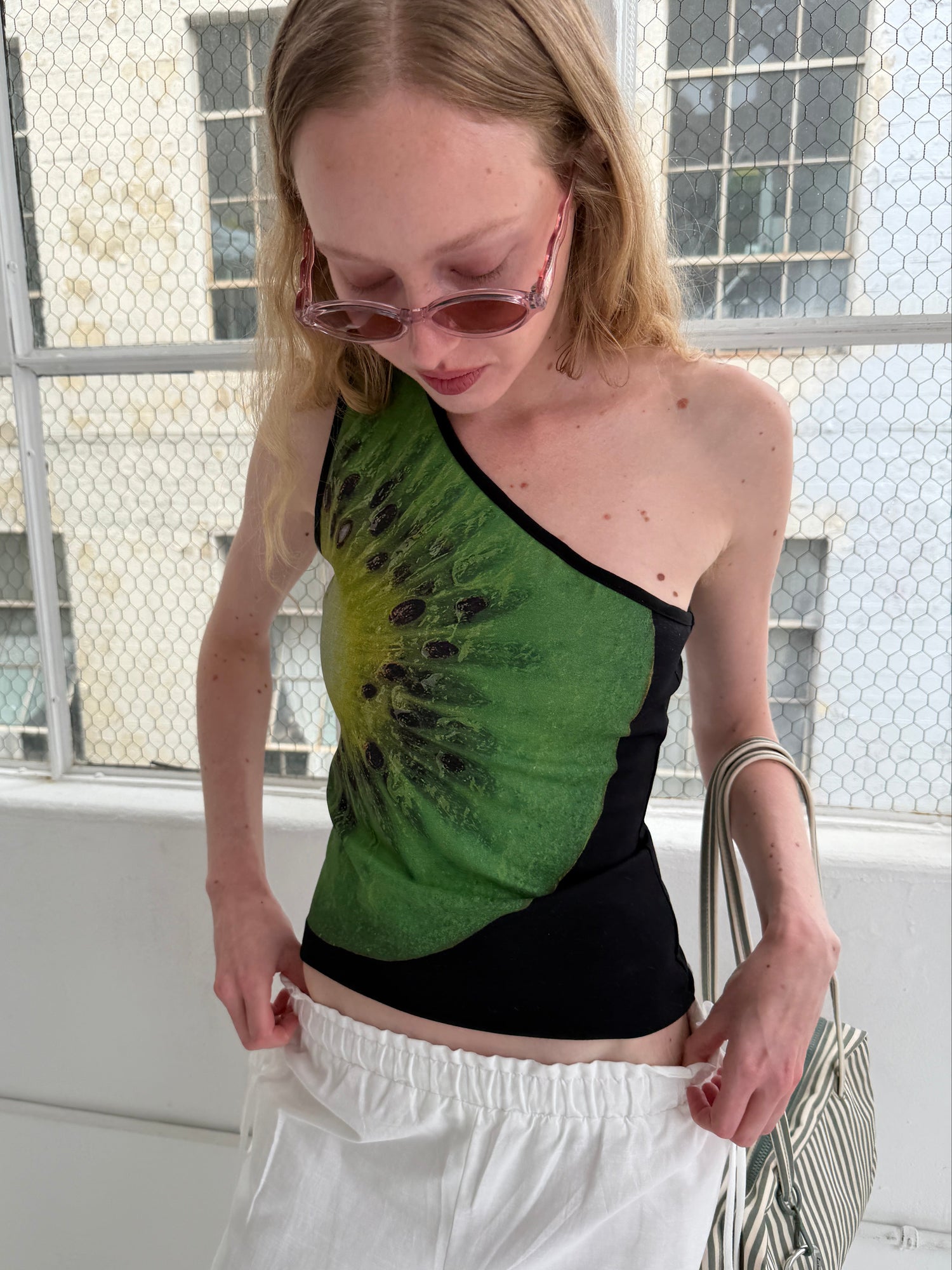 Fruit Slice One Shoulder - Kiwi