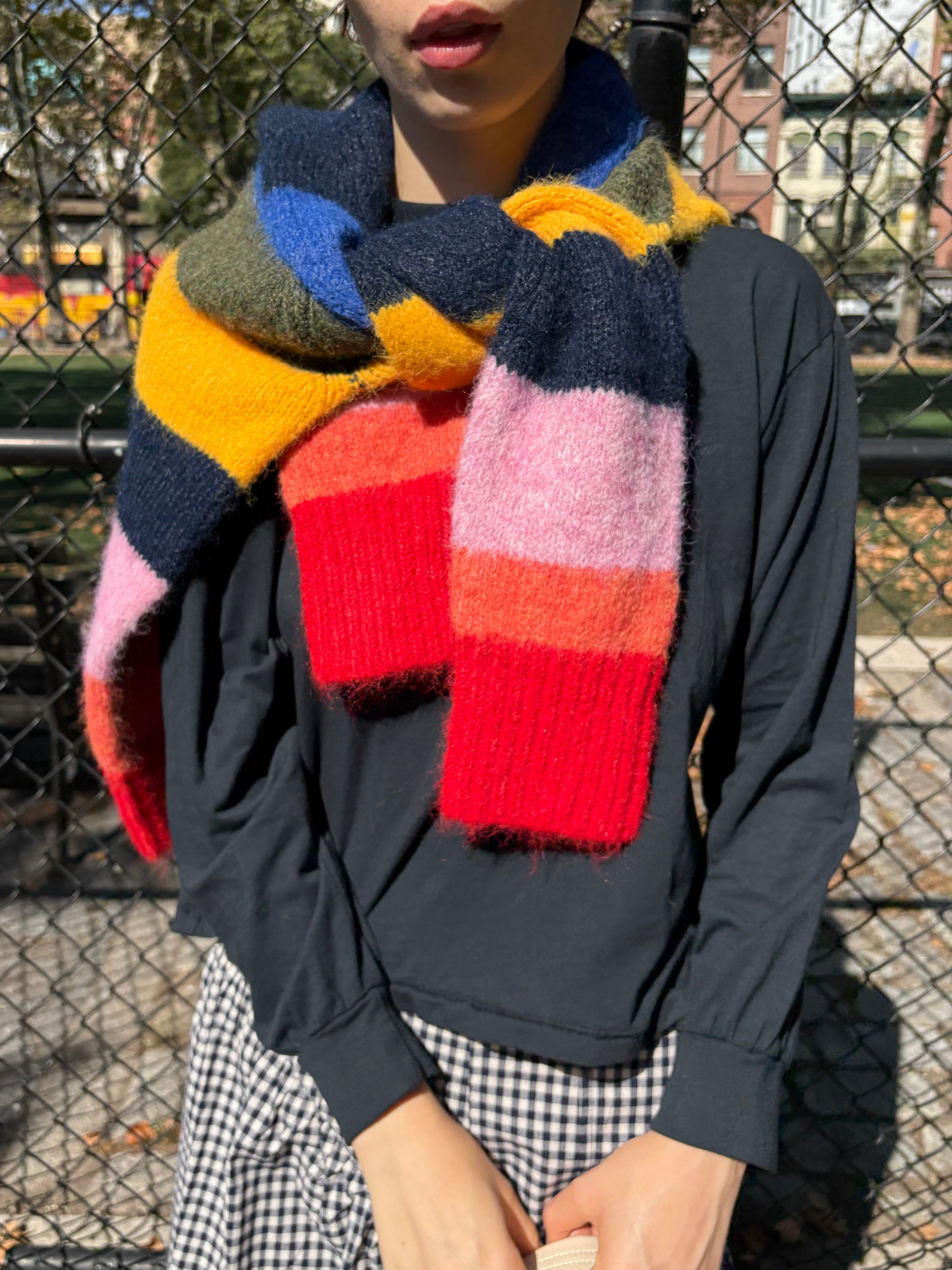 Louise Mockneck Sweater - Rainbow – Lisa Says Gah