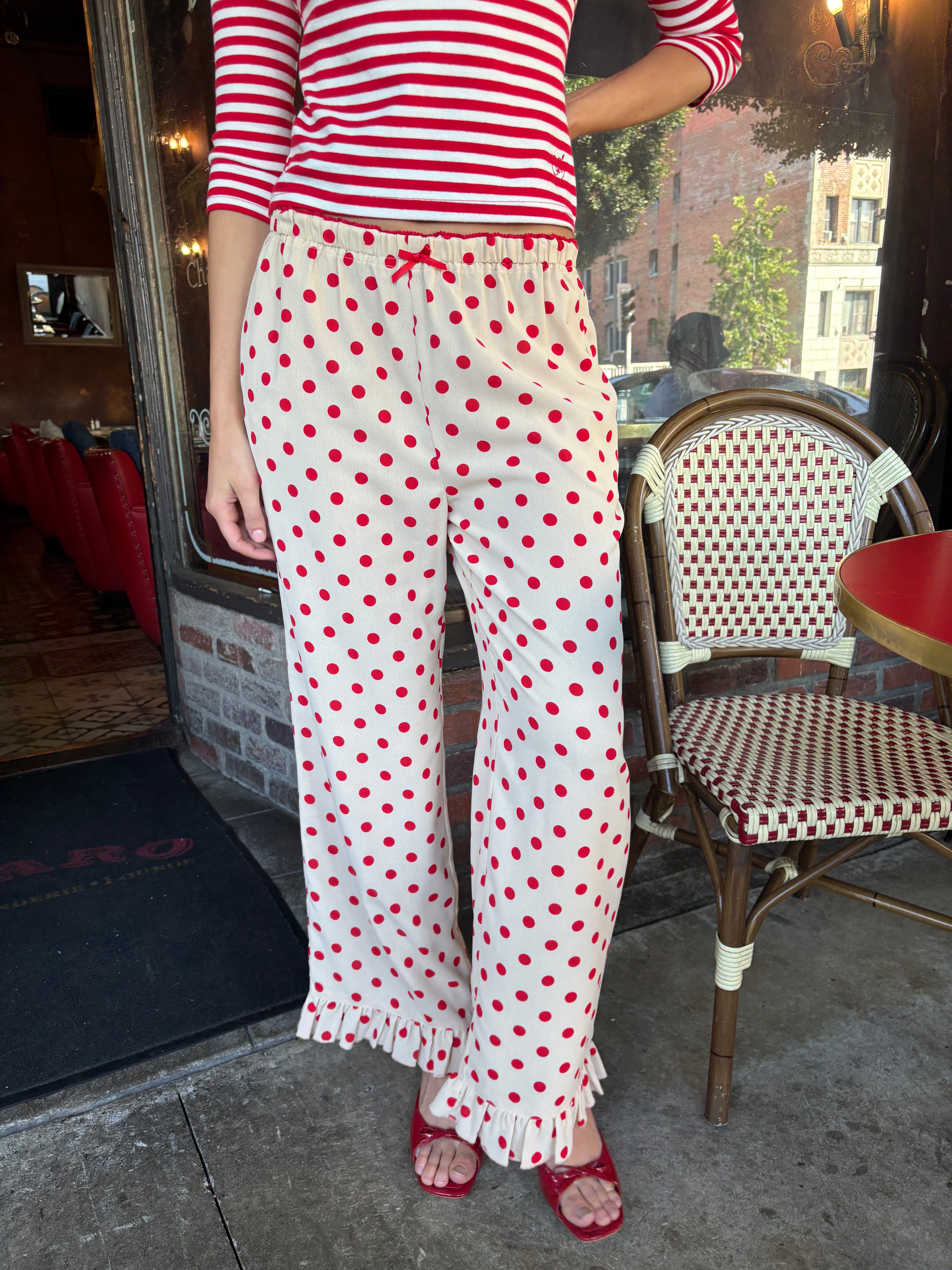 Liora Ruffle Pant - Scarlett Dot – Lisa Says Gah