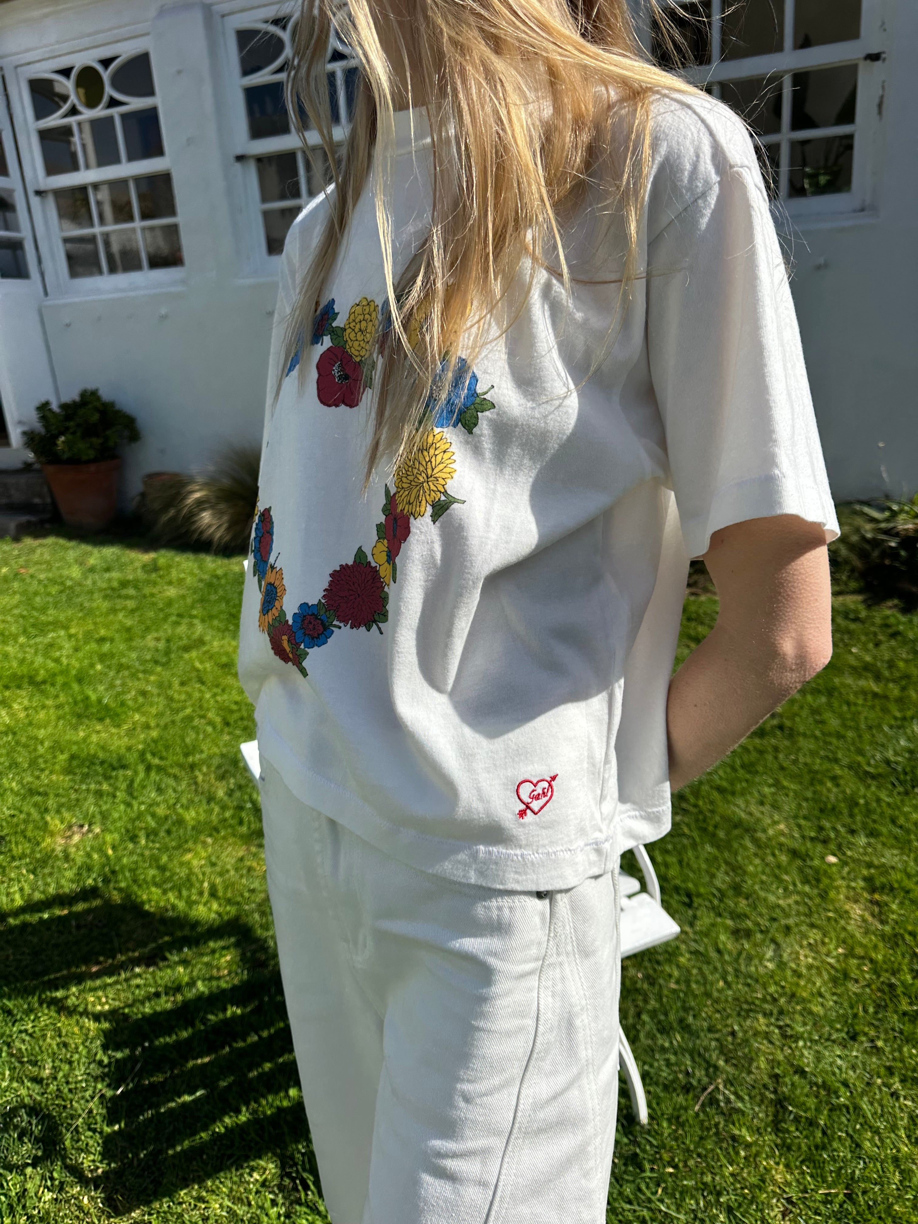 Charlie Tee - Primary Floral – Lisa Says Gah