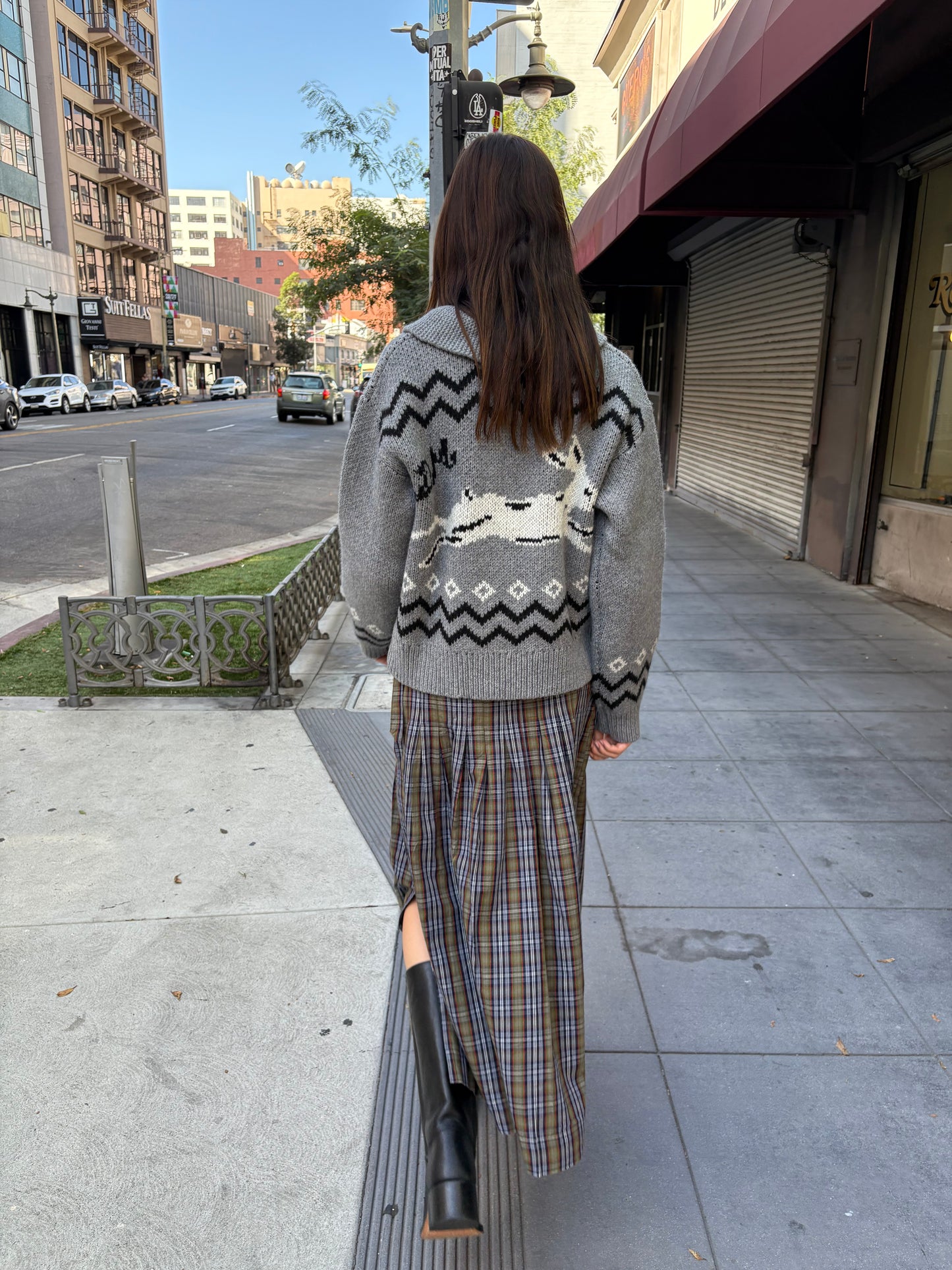 Cecily Collar Cardigan - Bunny Intarsia