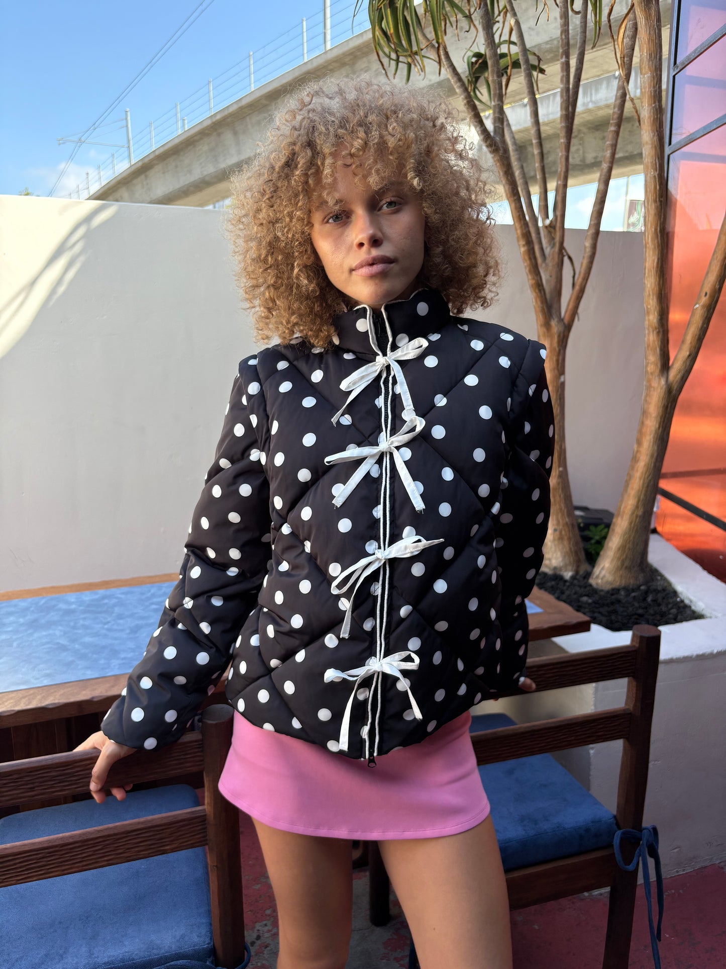 Lady Puffer Jacket - Black Dot