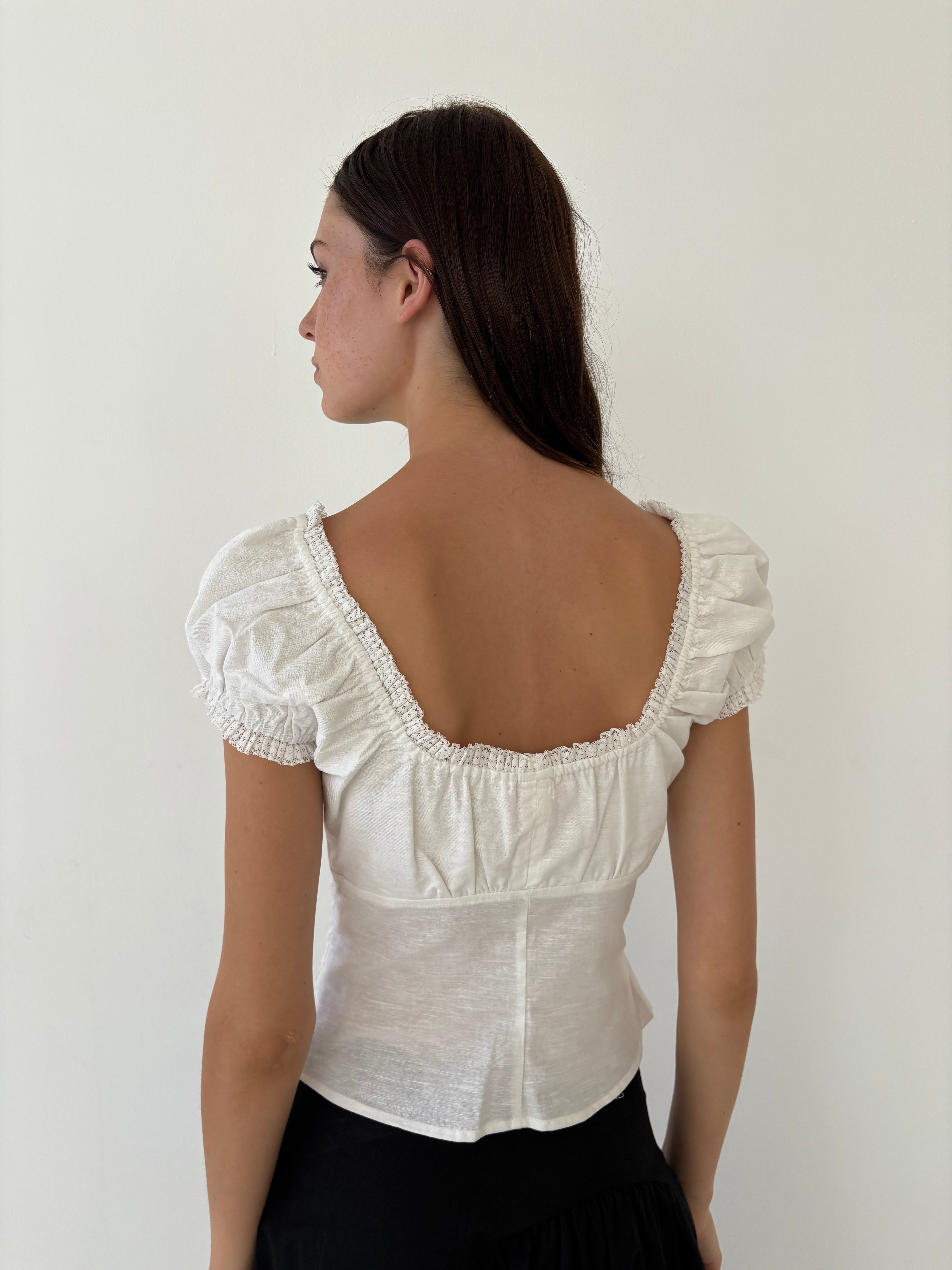 Pat Top - Dove – Lisa Says Gah