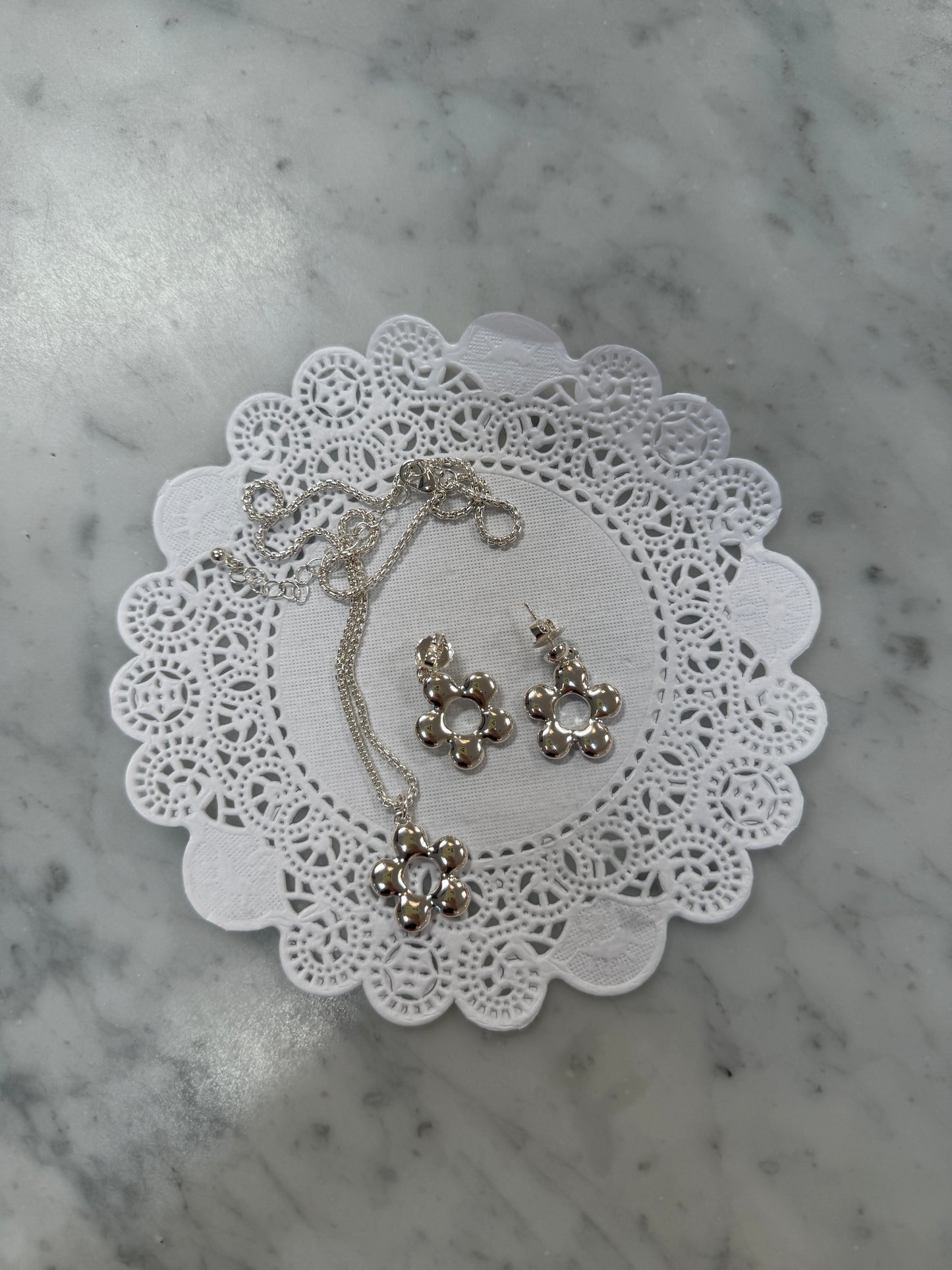 Florette Earrings - Silver