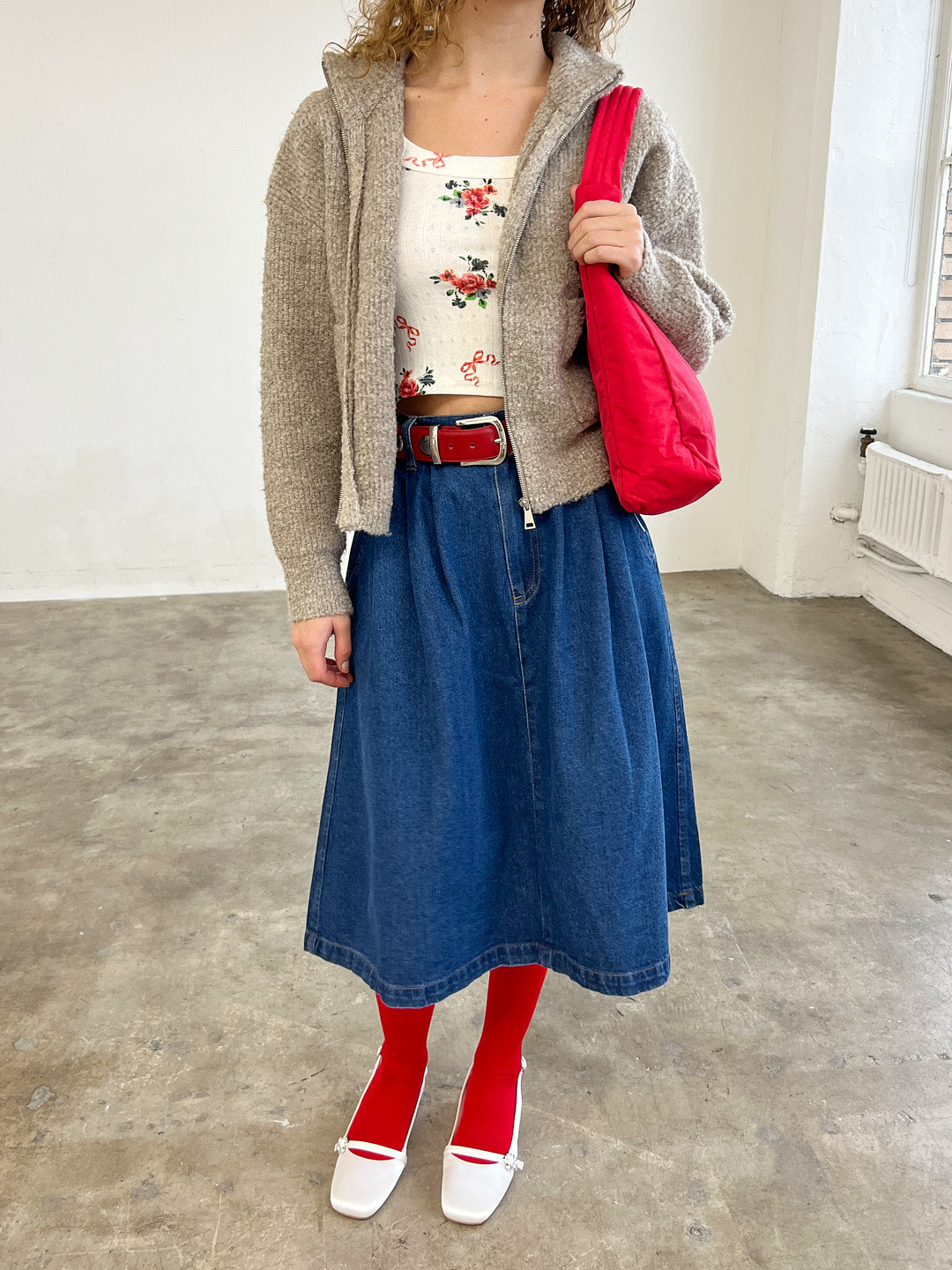 Nylon Shoulder Bag - Candy Apple – Lisa Says Gah