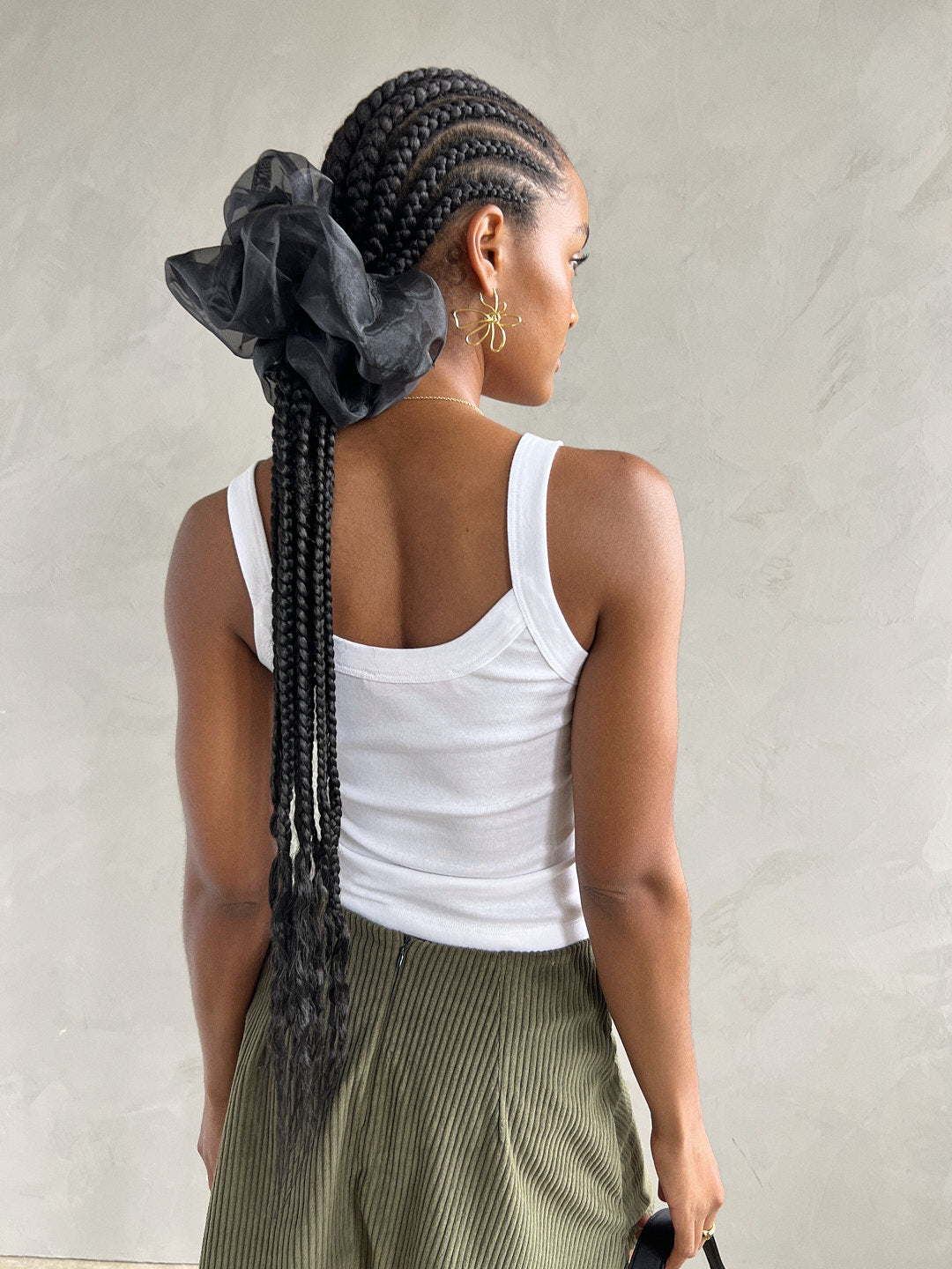 Giant Cloud Scrunchie - Black