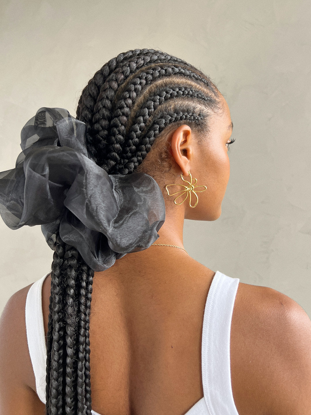 Giant Cloud Scrunchie - Black