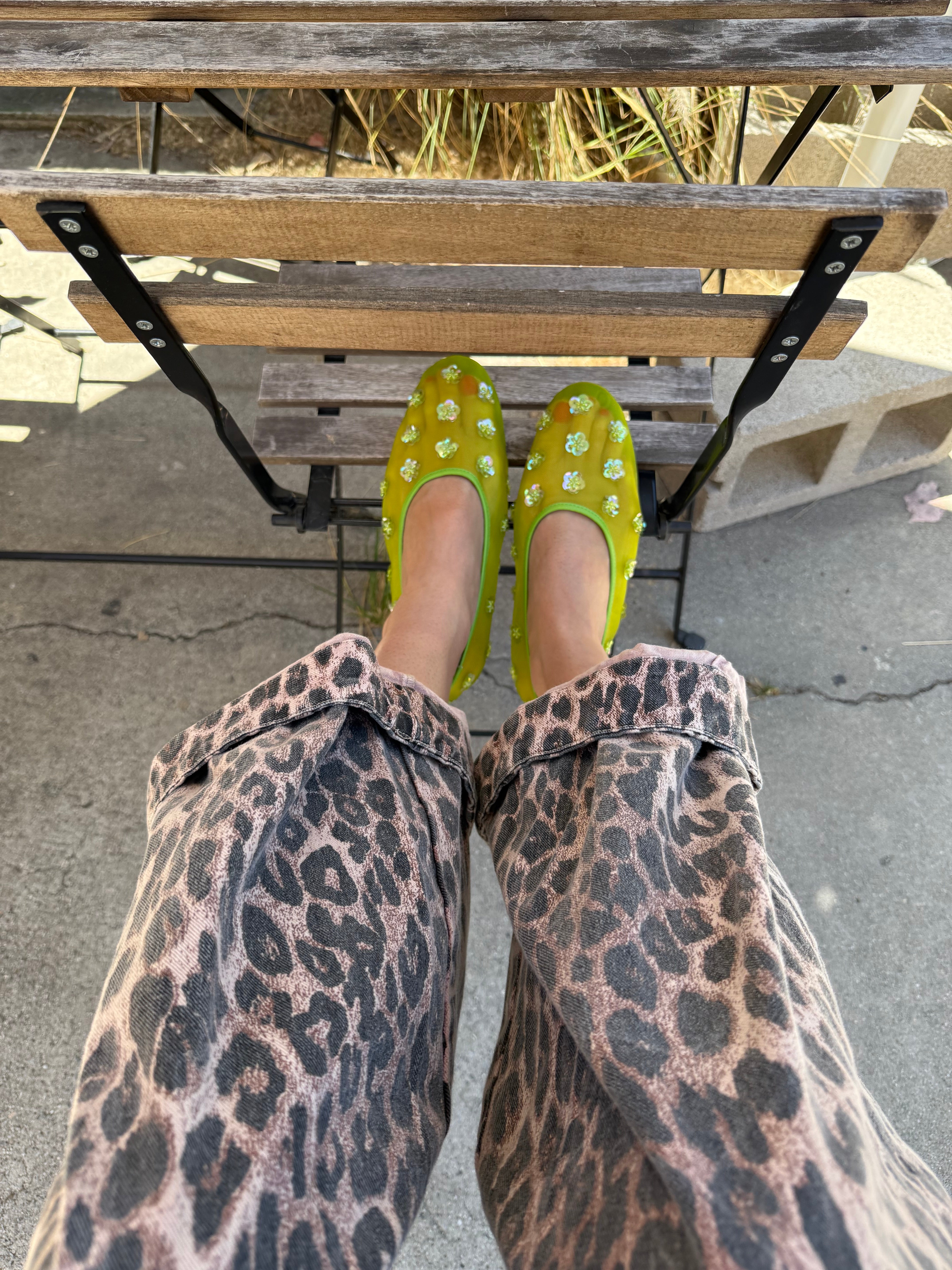 Eden Mesh Flat - Grass Green – Lisa Says Gah