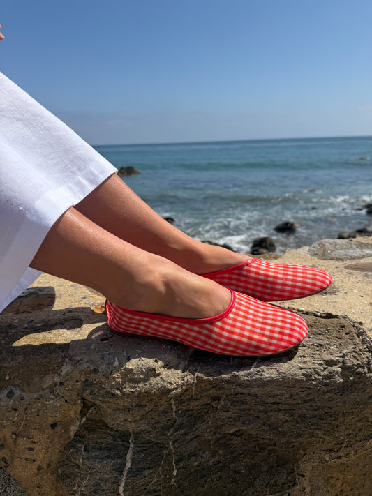 Eden Mesh Flat - Cherry Gingham