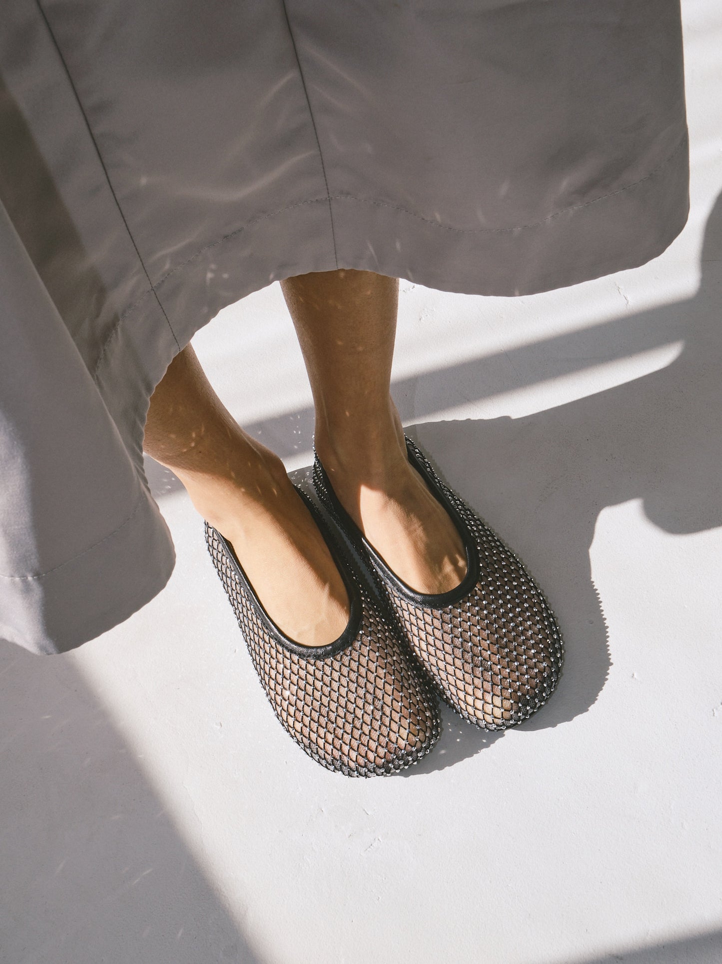 Lorain Mesh Glow Black Leather Ballet Flats - Black – Lisa