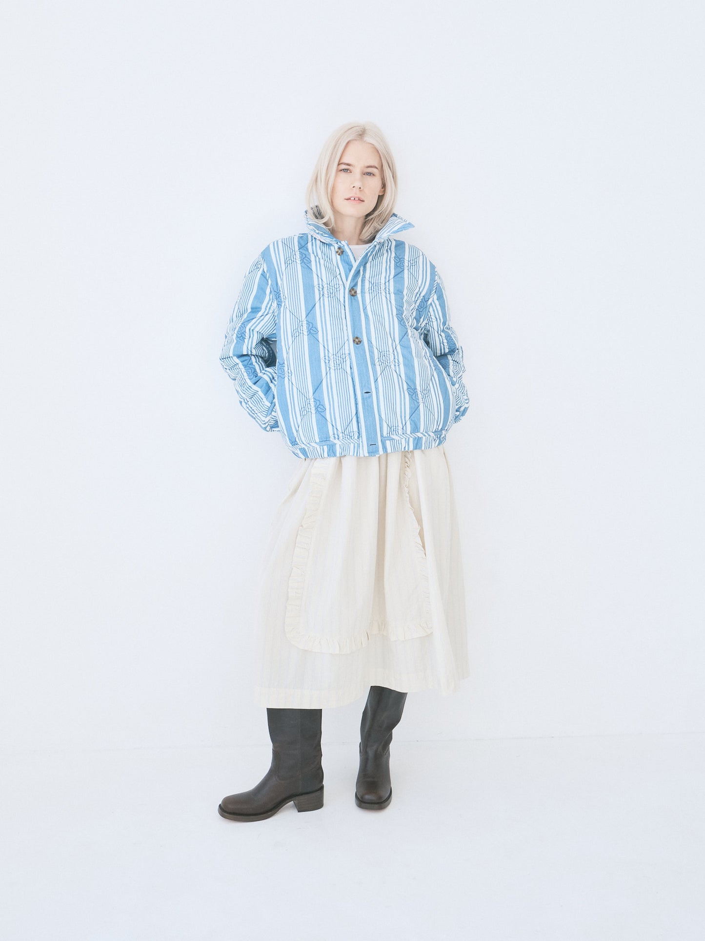 Claudia Jacket - Wallpaper Floral