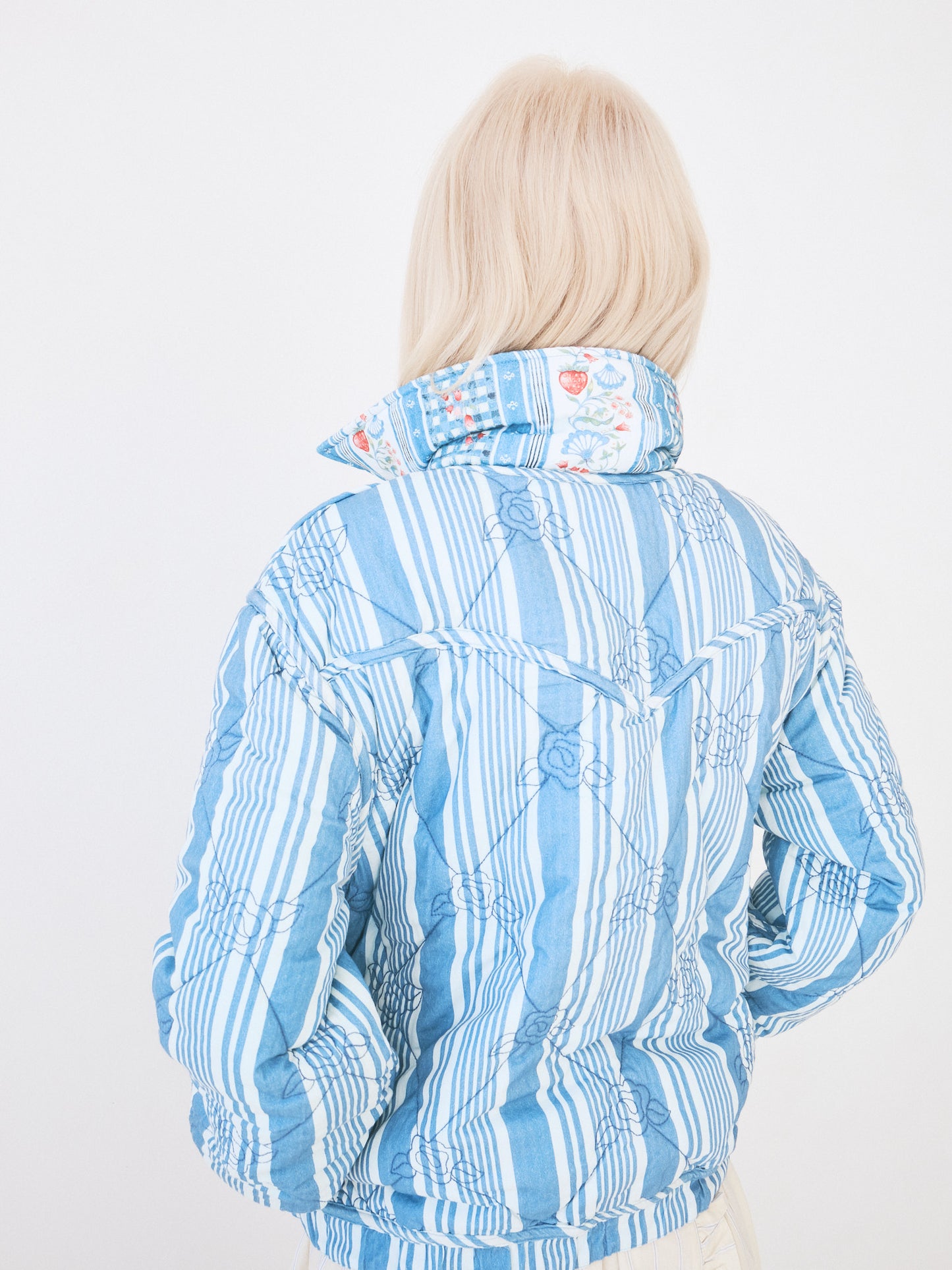 Claudia Jacket - Wallpaper Floral