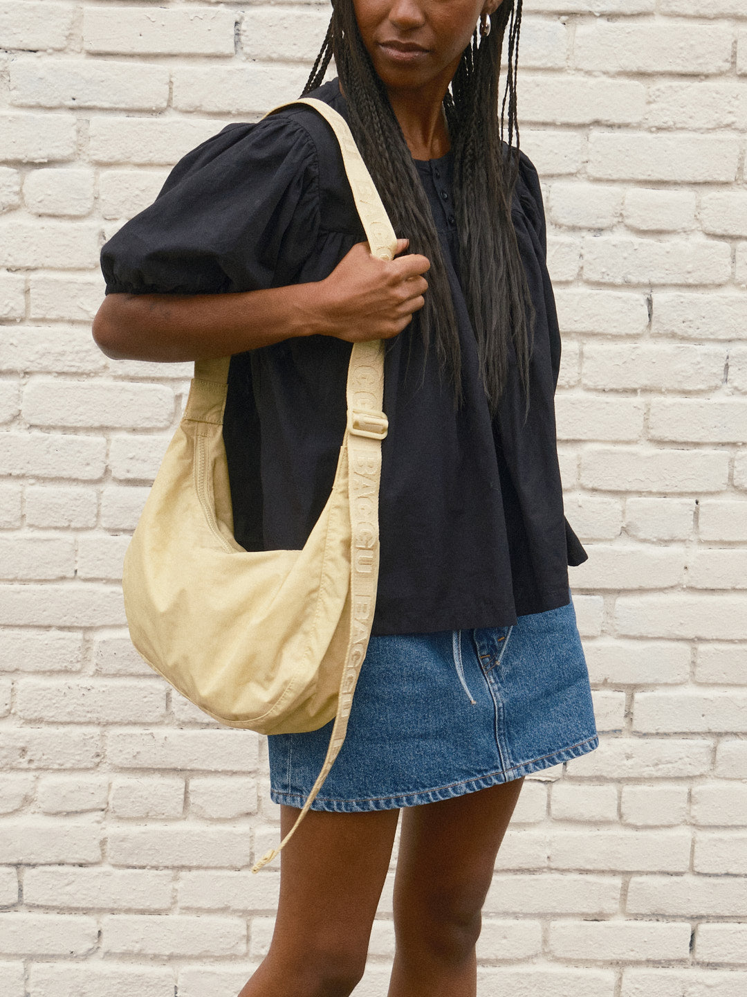Baggu Medium Nylon Crescent Bag Baggu Medium Nylon Crescent Bag