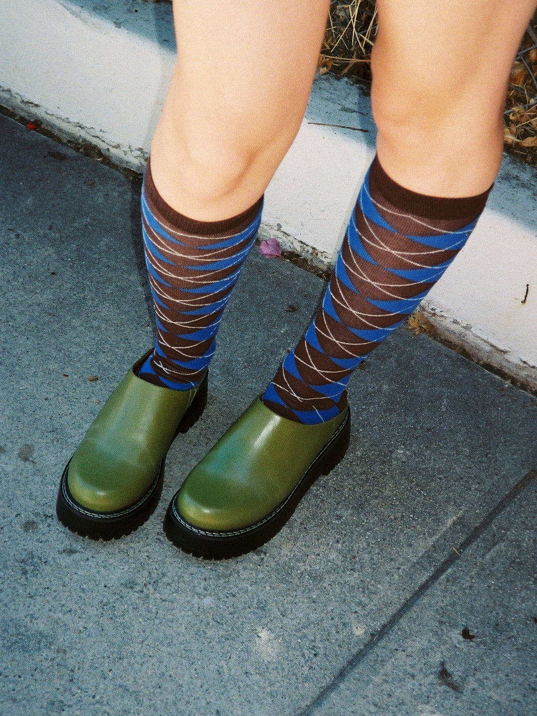 Knee High Argyle Socks - Chocolate/Blue