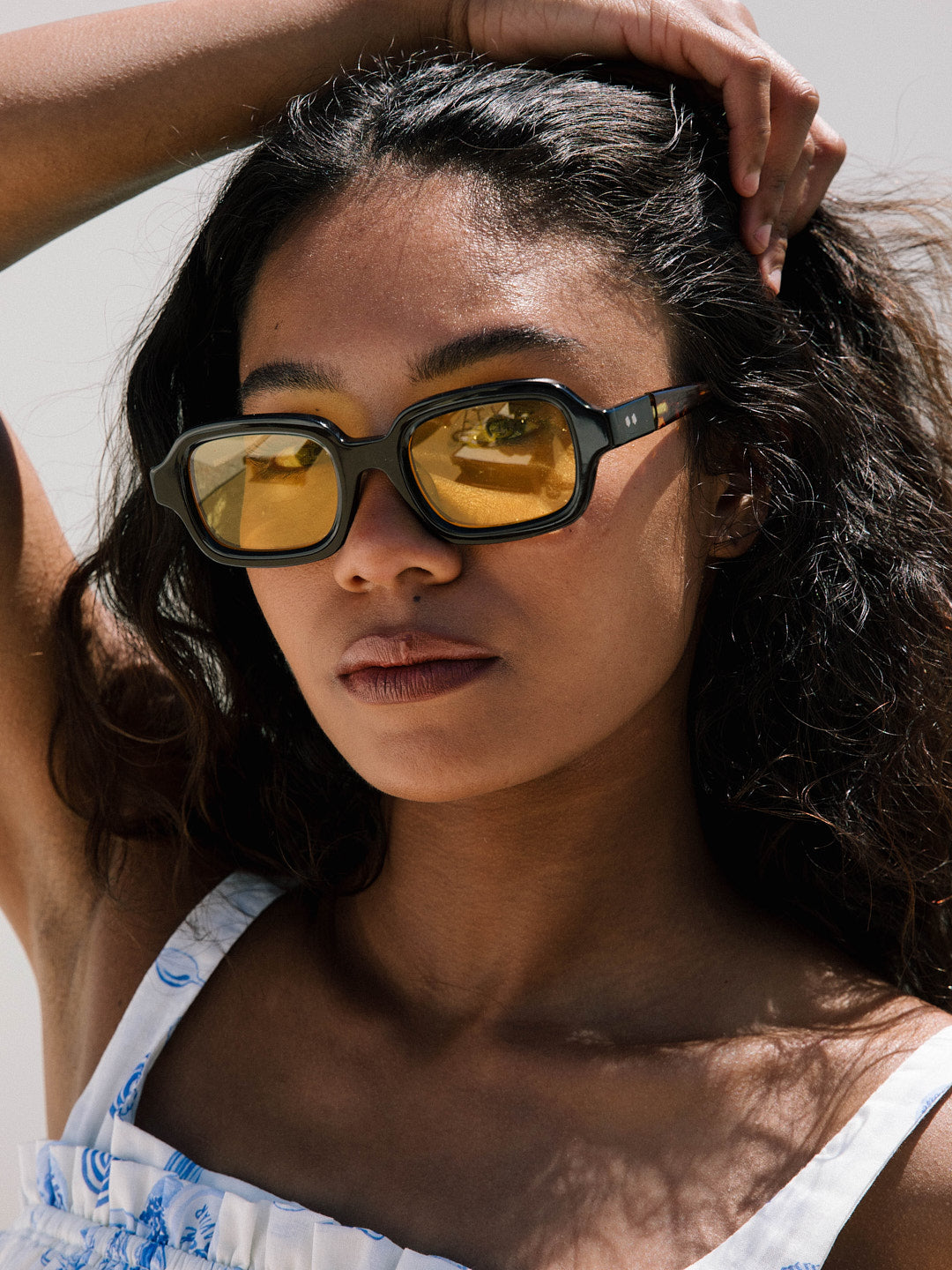BONNIE CLYDE SHY GUY サングラス Shy Guy Sunglasses - Black Yellow – Lisa Says Gah