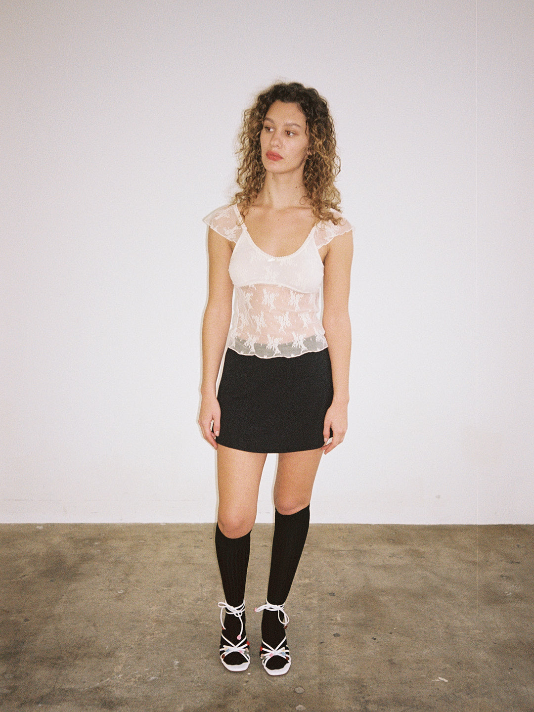 Floral Lace Flutter Sleeve Top - Cream – Lisa Says Gah