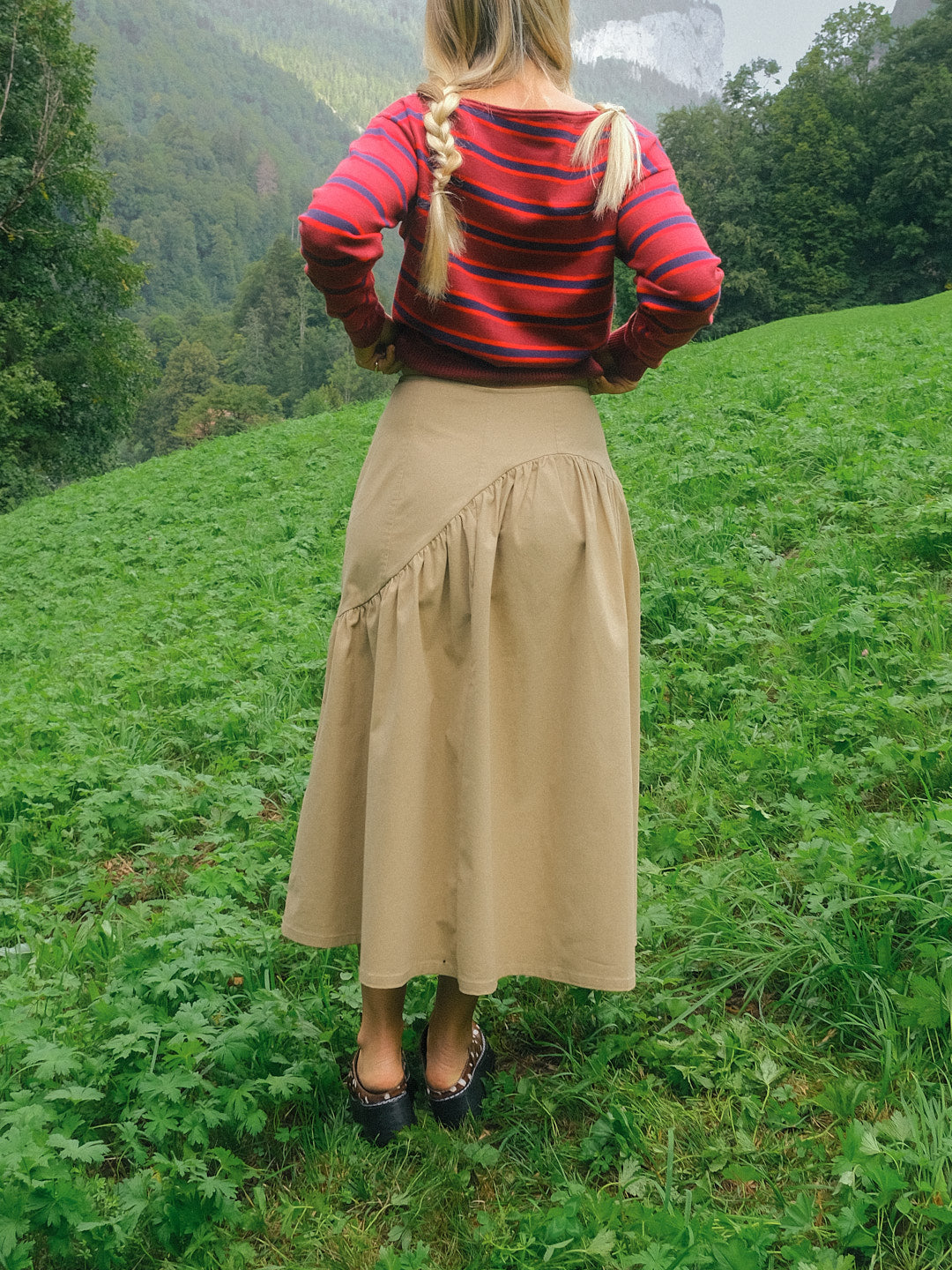 Maeve Midi Skirt - Toast Twill