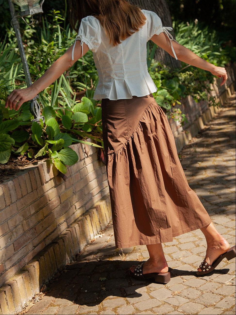 Maeve Midi Skirt - Chocolate – Lisa Says Gah