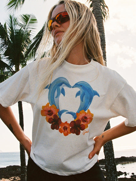 Charlie Tee - Dolphins – Lisa Says Gah