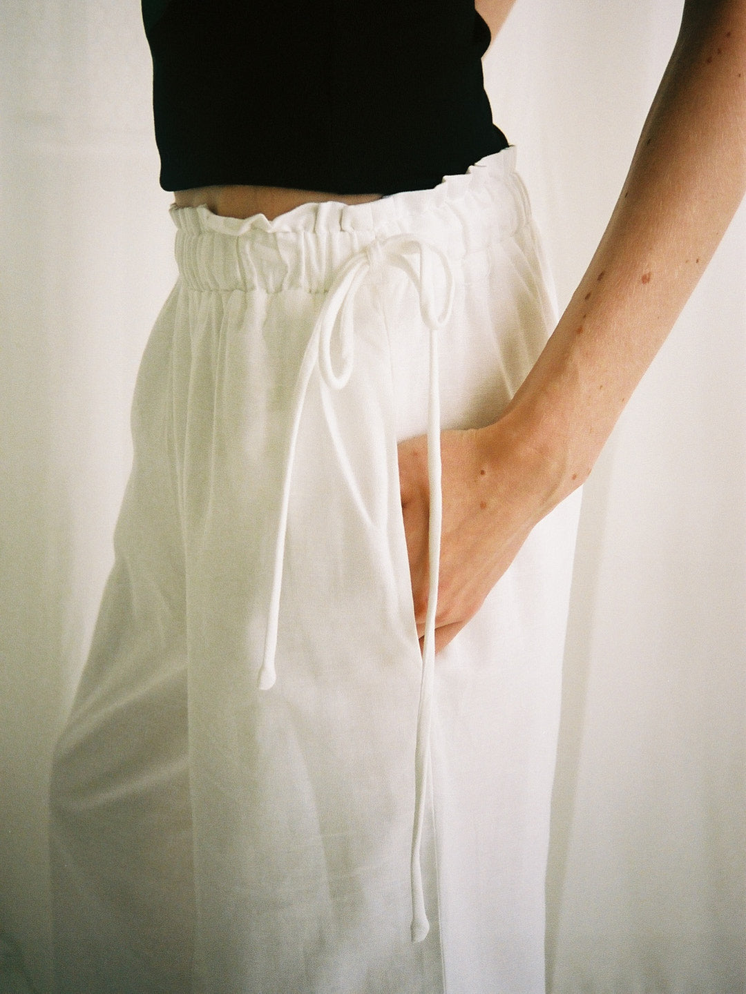 Nora Pant - Dove