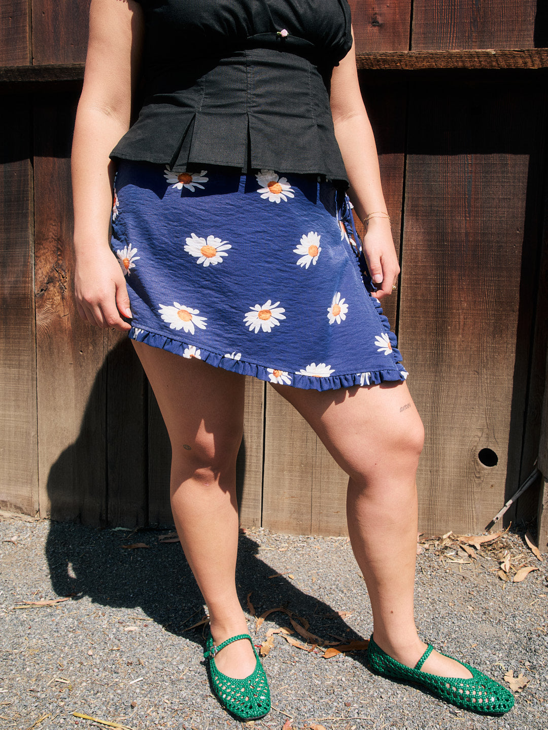 Christy Skort - Navy Daisy
