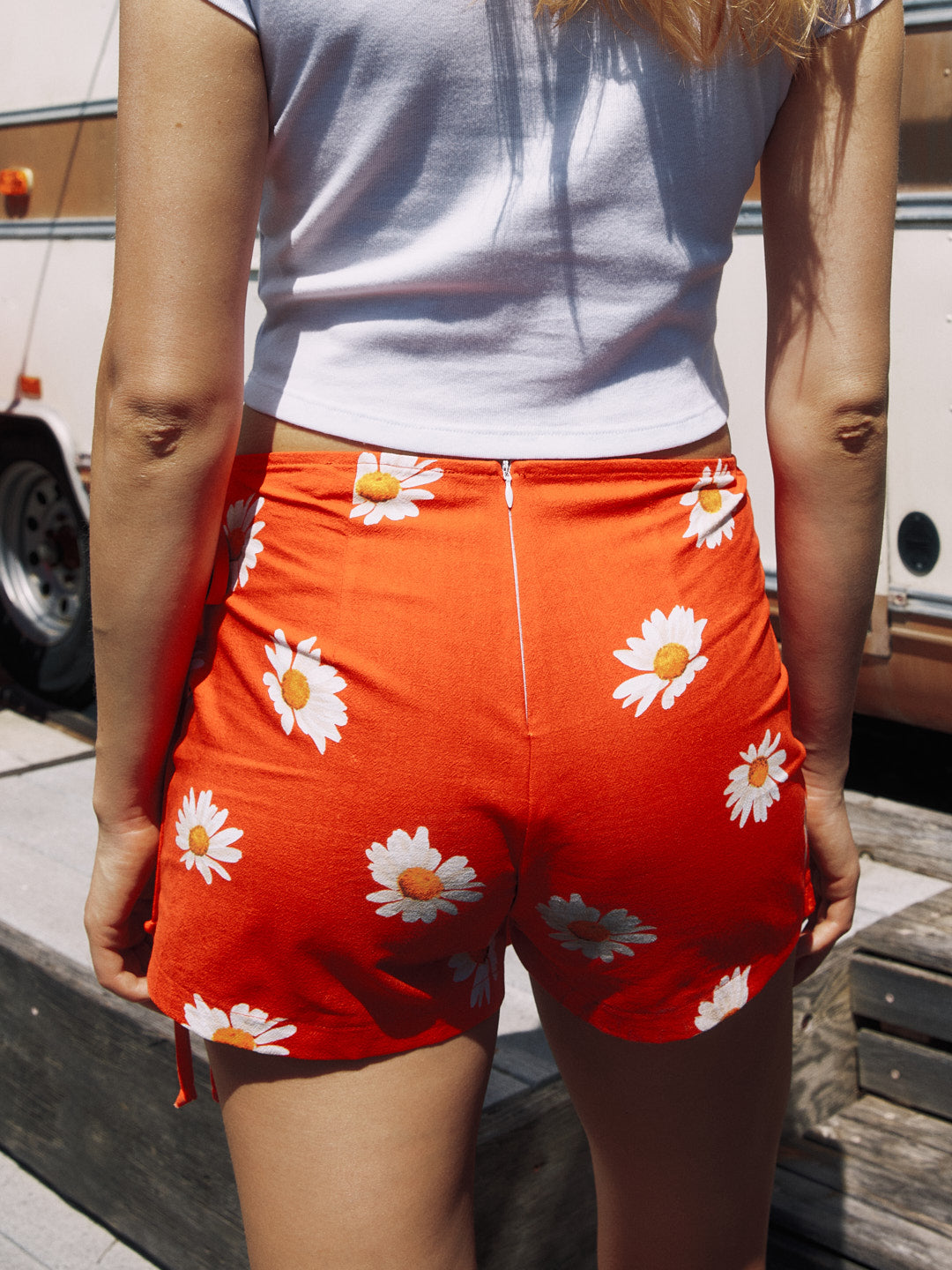 Christy Skort - Red Daisy