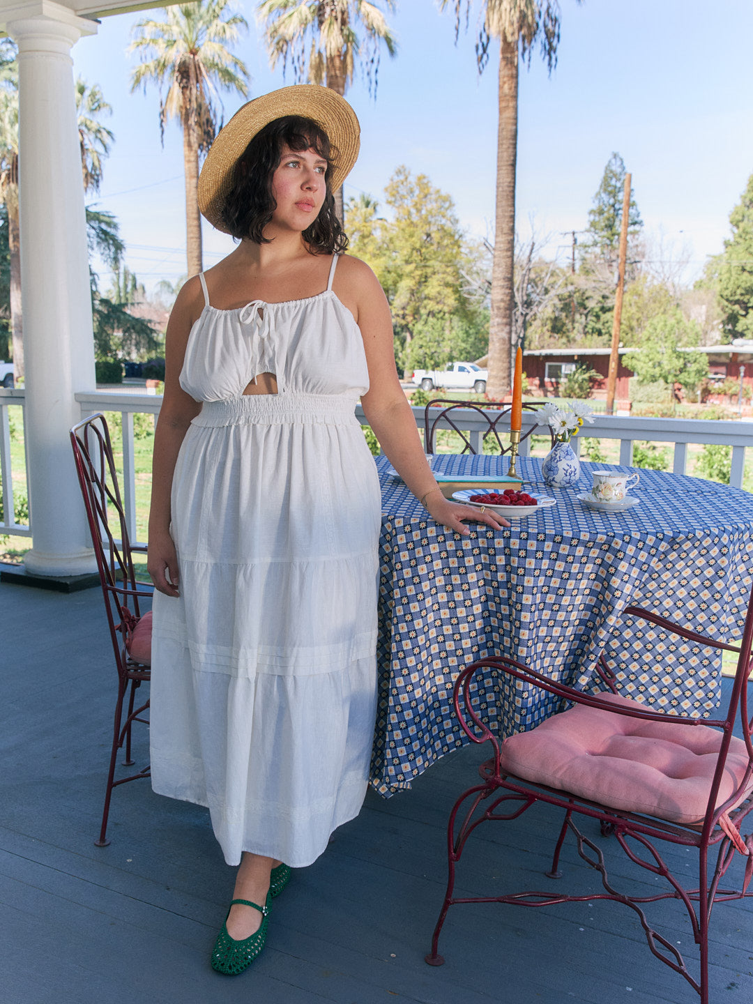 Tablecloth - Navy Daisy Gingham