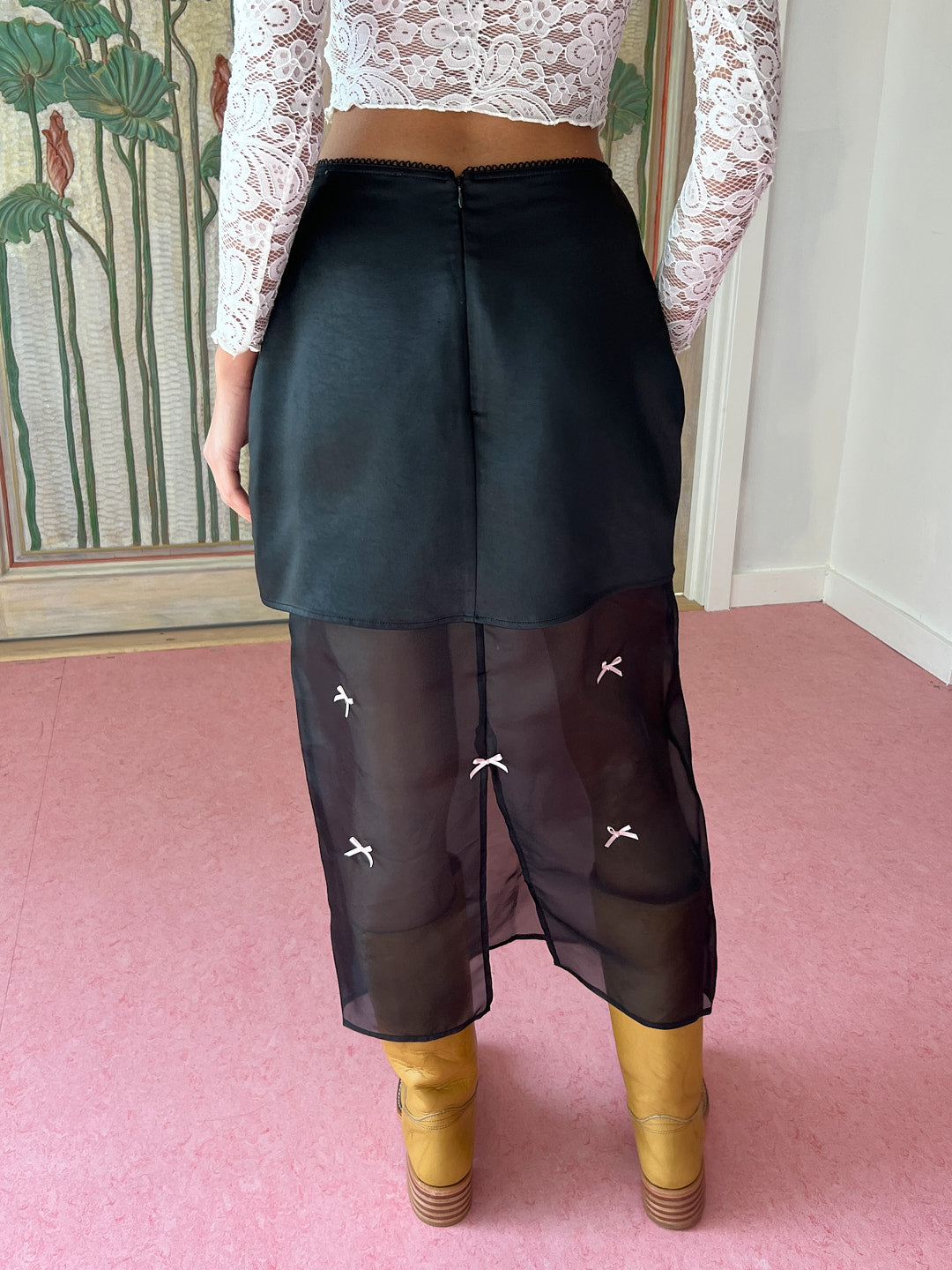 Harper Bow Tiered Skirt - Black Pink Bow