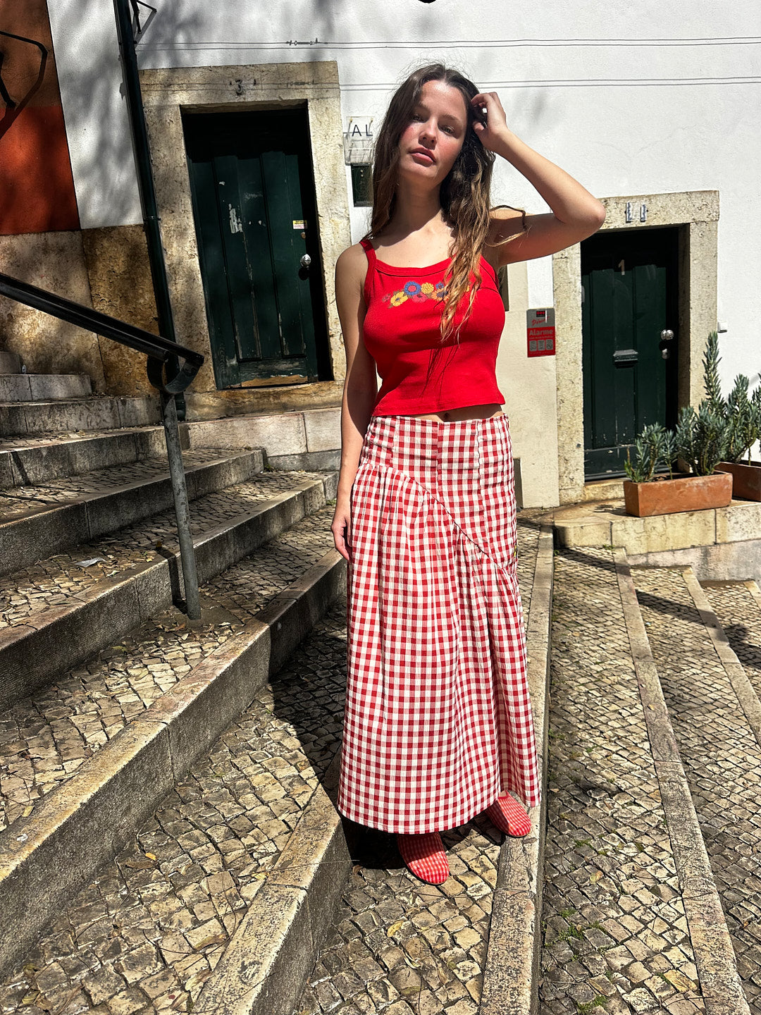 トップス Li Harley Tank - Red Floral – Lisa Says Gah