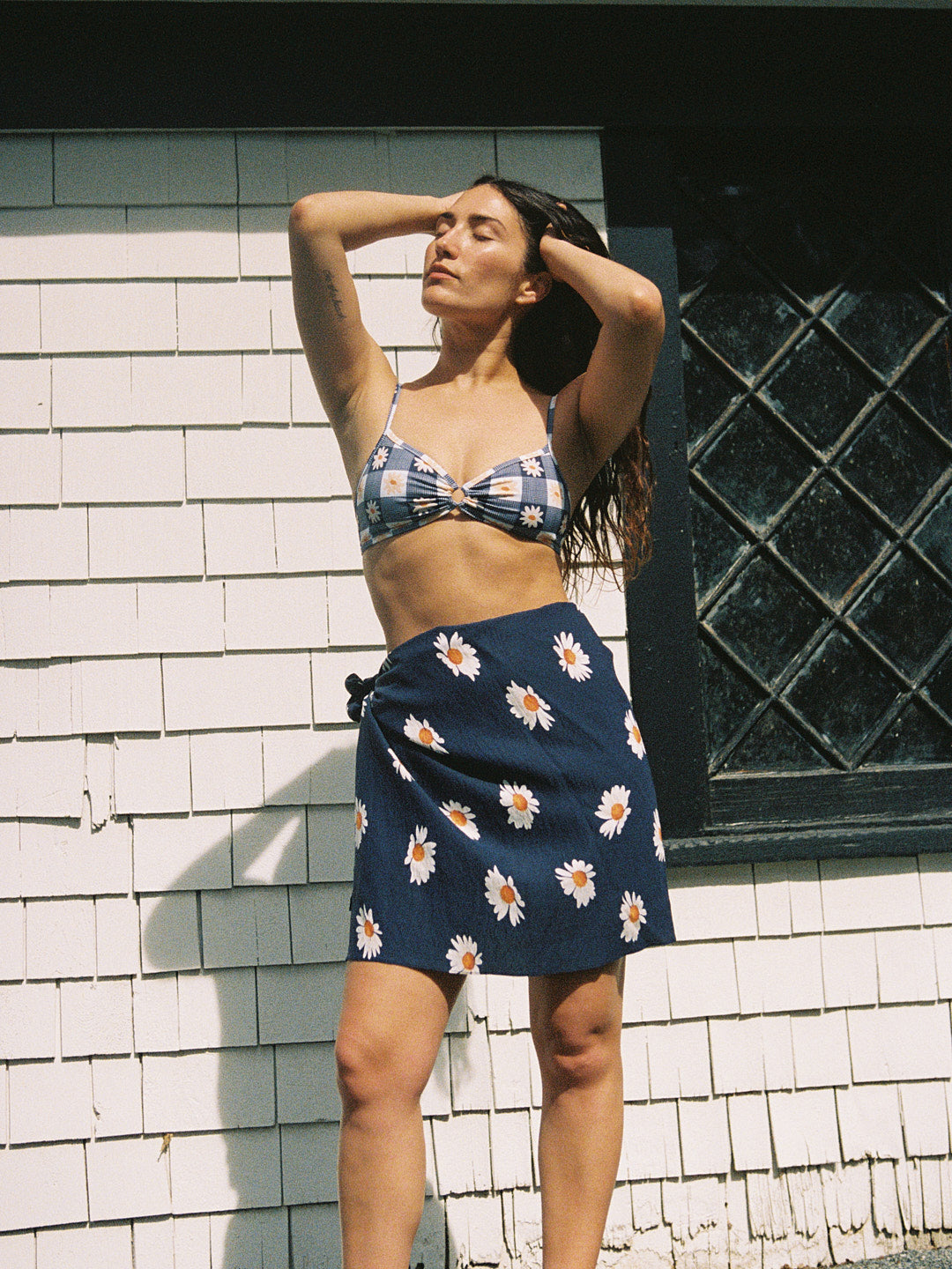 Mel Wrap - Navy Daisy