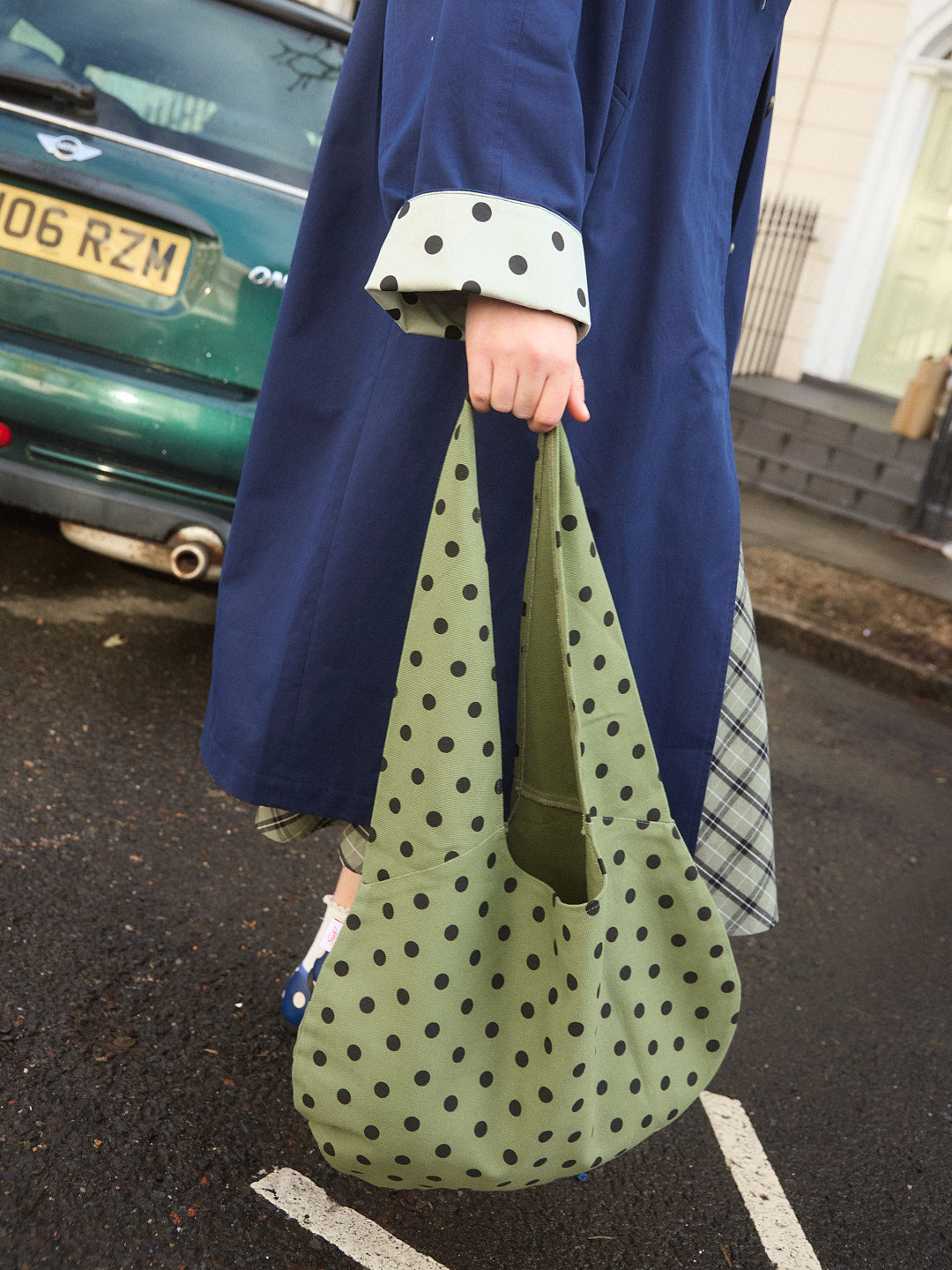 Vera Tote Bag - Moss Dot