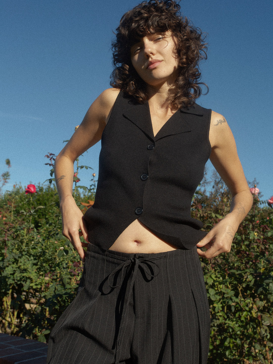 Max Sweater Vest - Black