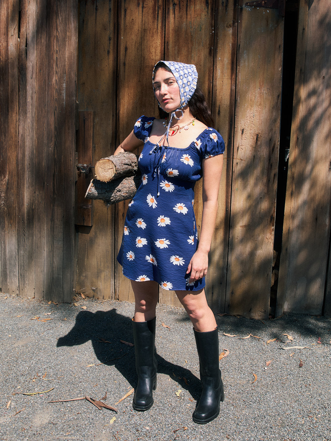 Suzy Dress - Navy Daisy – Lisa Says Gah