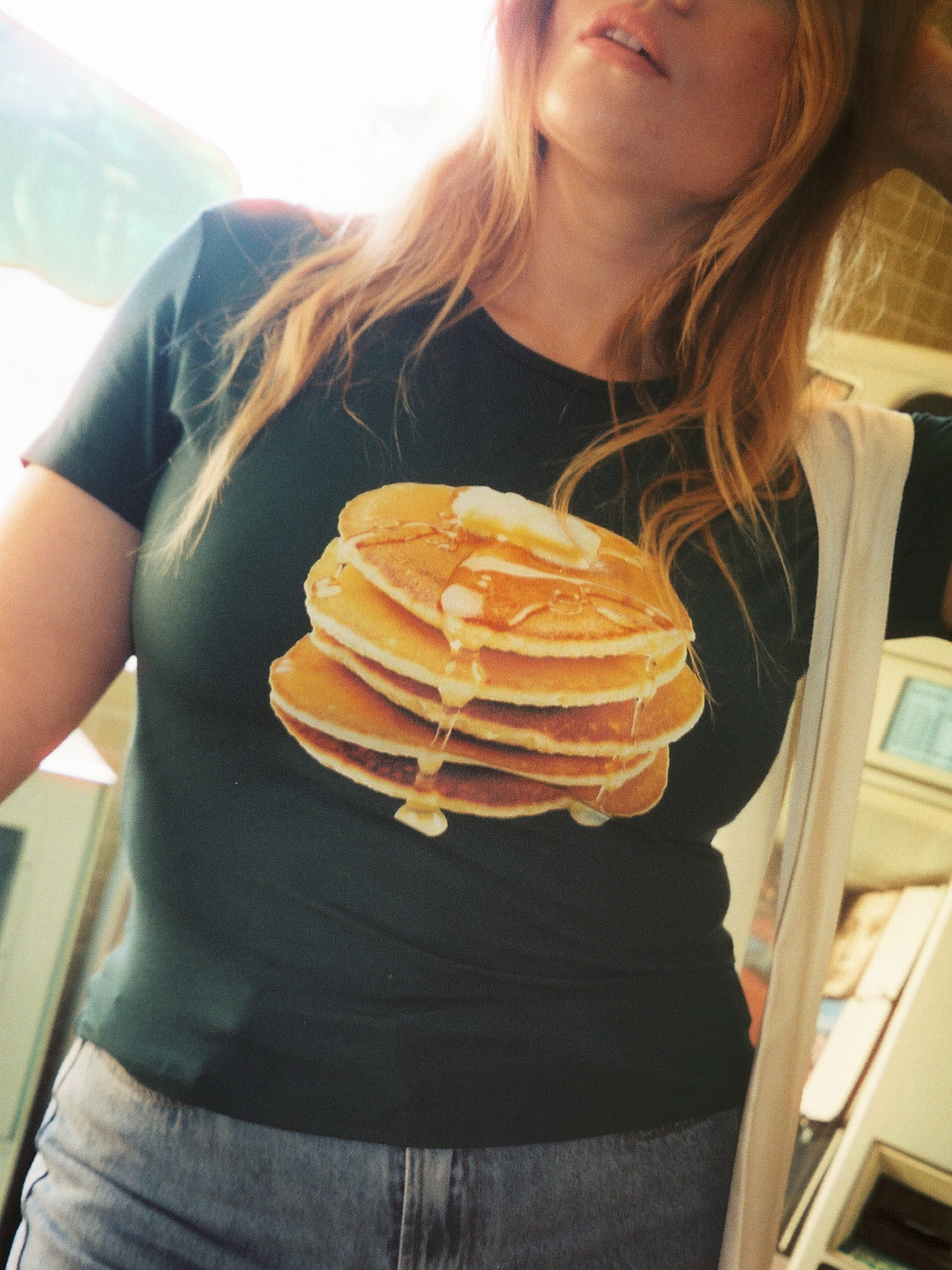 Midnight Breakfast Collector Fitted Tee - Deep Green – Lisa Says Gah