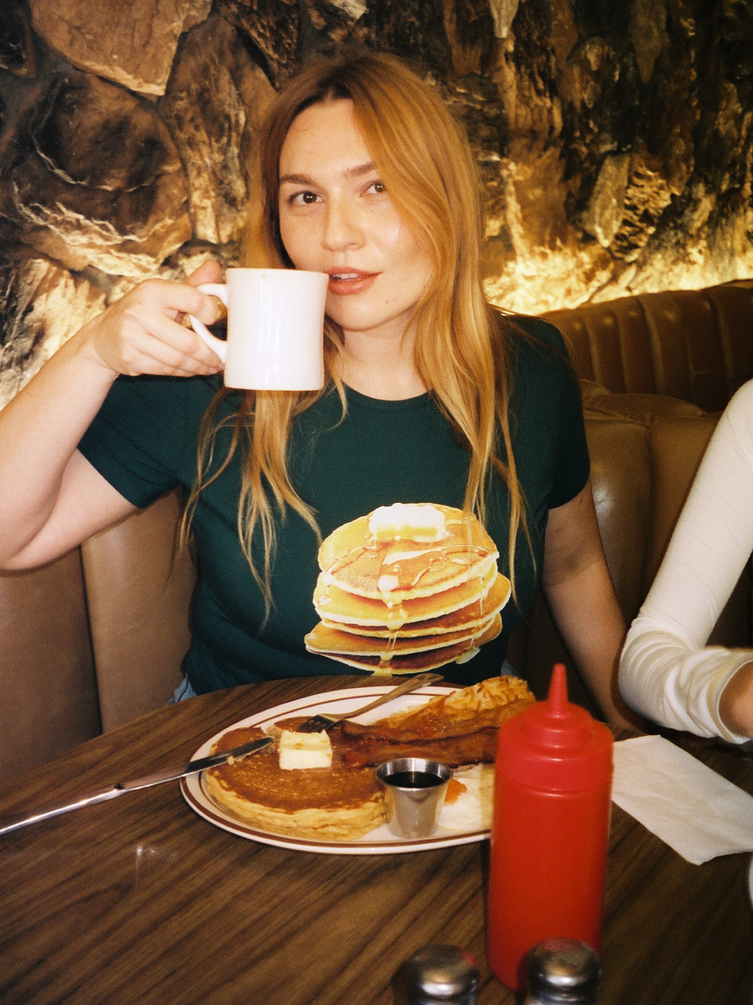 Midnight Breakfast Collector Fitted Tee - Deep Green – Lisa Says Gah