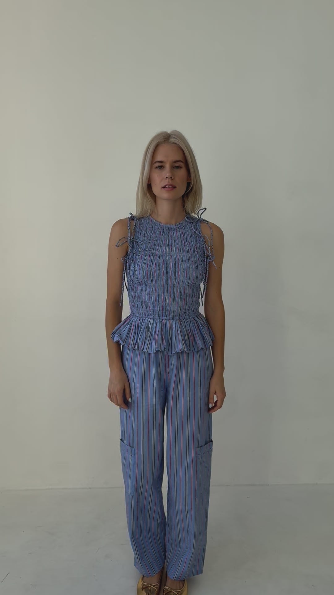 トップス bluelea Embroideryorgandy blouse Bluelea Embroidery organdy blouse