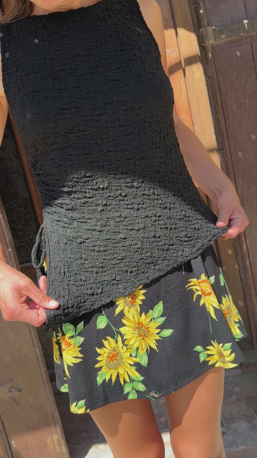 Erin Tank - Black Crinkle